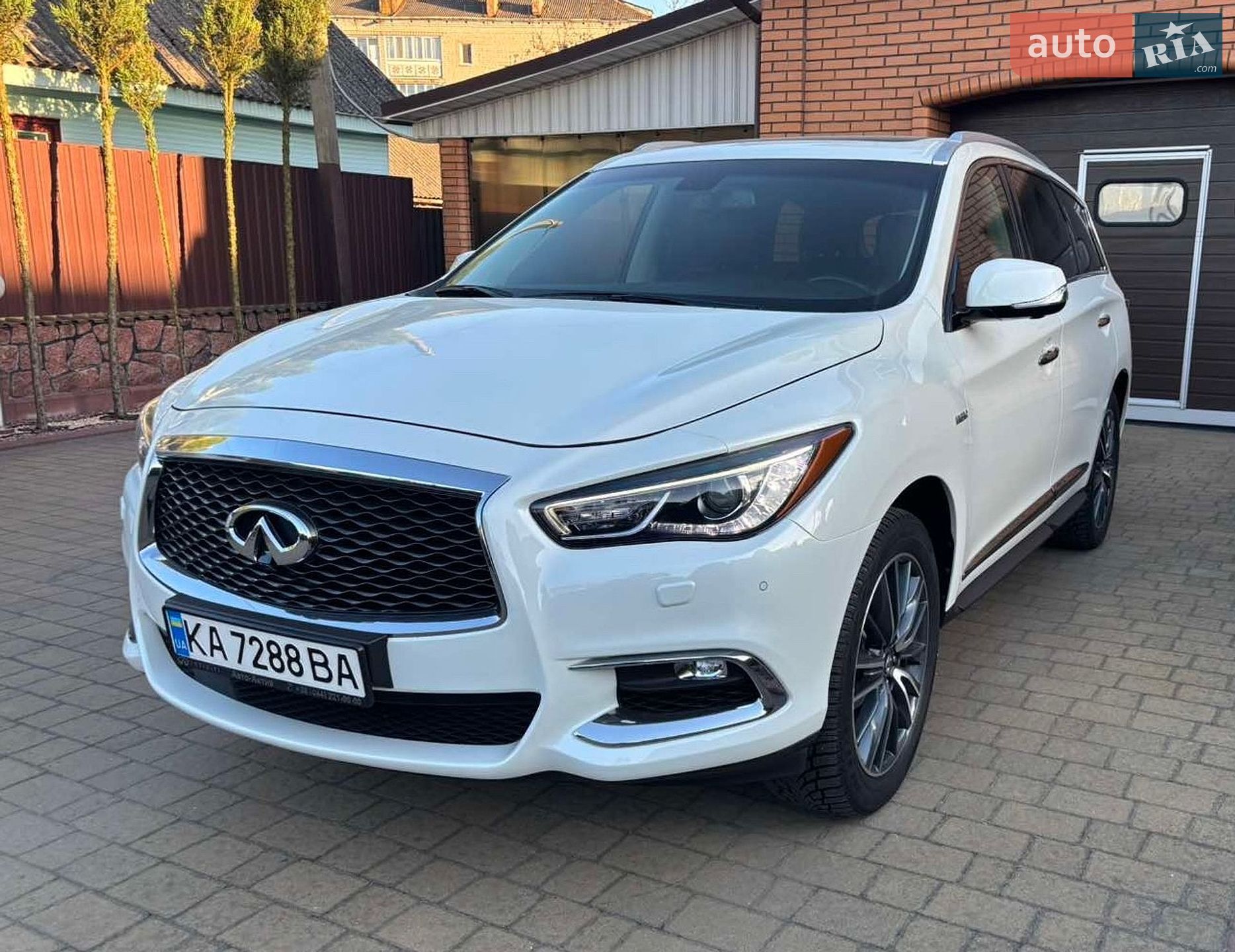 Infiniti QX60 2019 VIN 5N1CL0MB2KC561152 фото оголошення 3 з 42