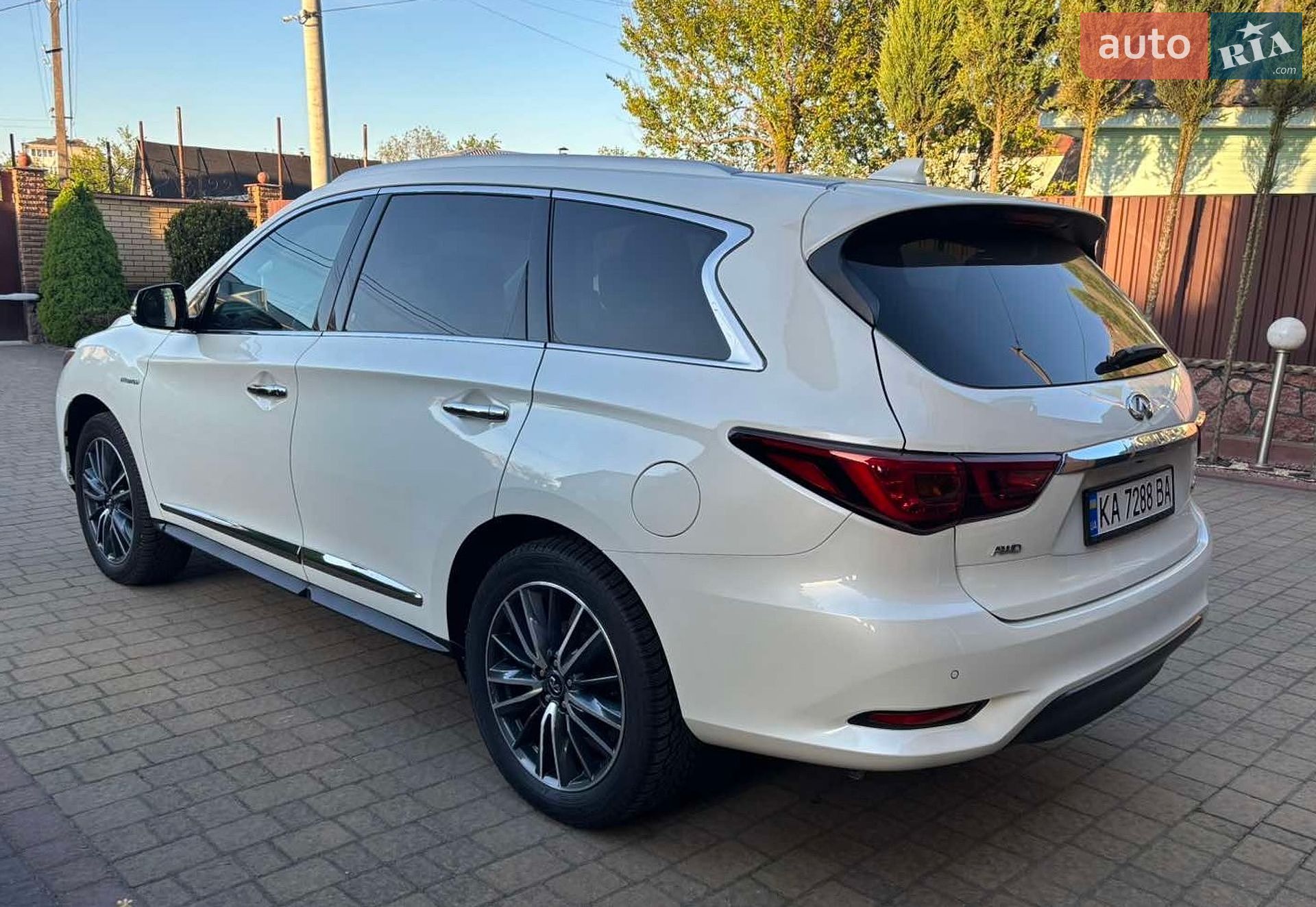 Infiniti QX60 2019 VIN 5N1CL0MB2KC561152 фото оголошення 7 з 42