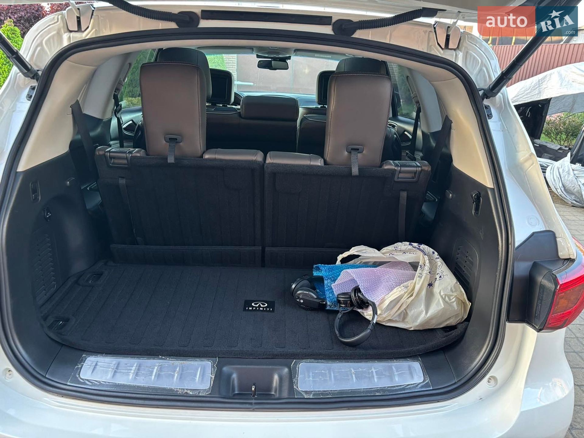 Infiniti QX60 2019 VIN 5N1CL0MB2KC561152 фото оголошення 26 з 42