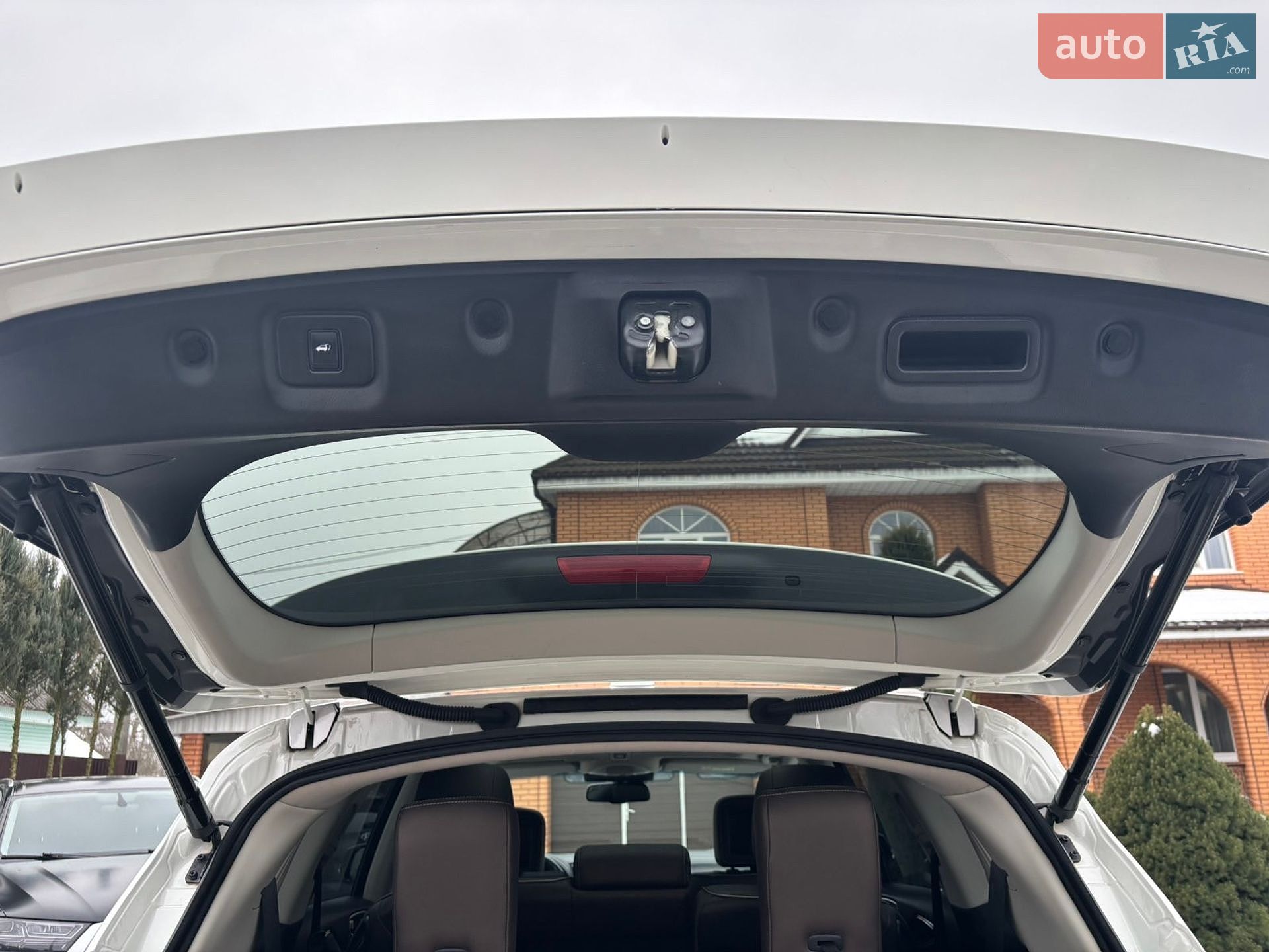 Infiniti QX60 2019 VIN 5N1CL0MB2KC561152 фото оголошення 37 з 42