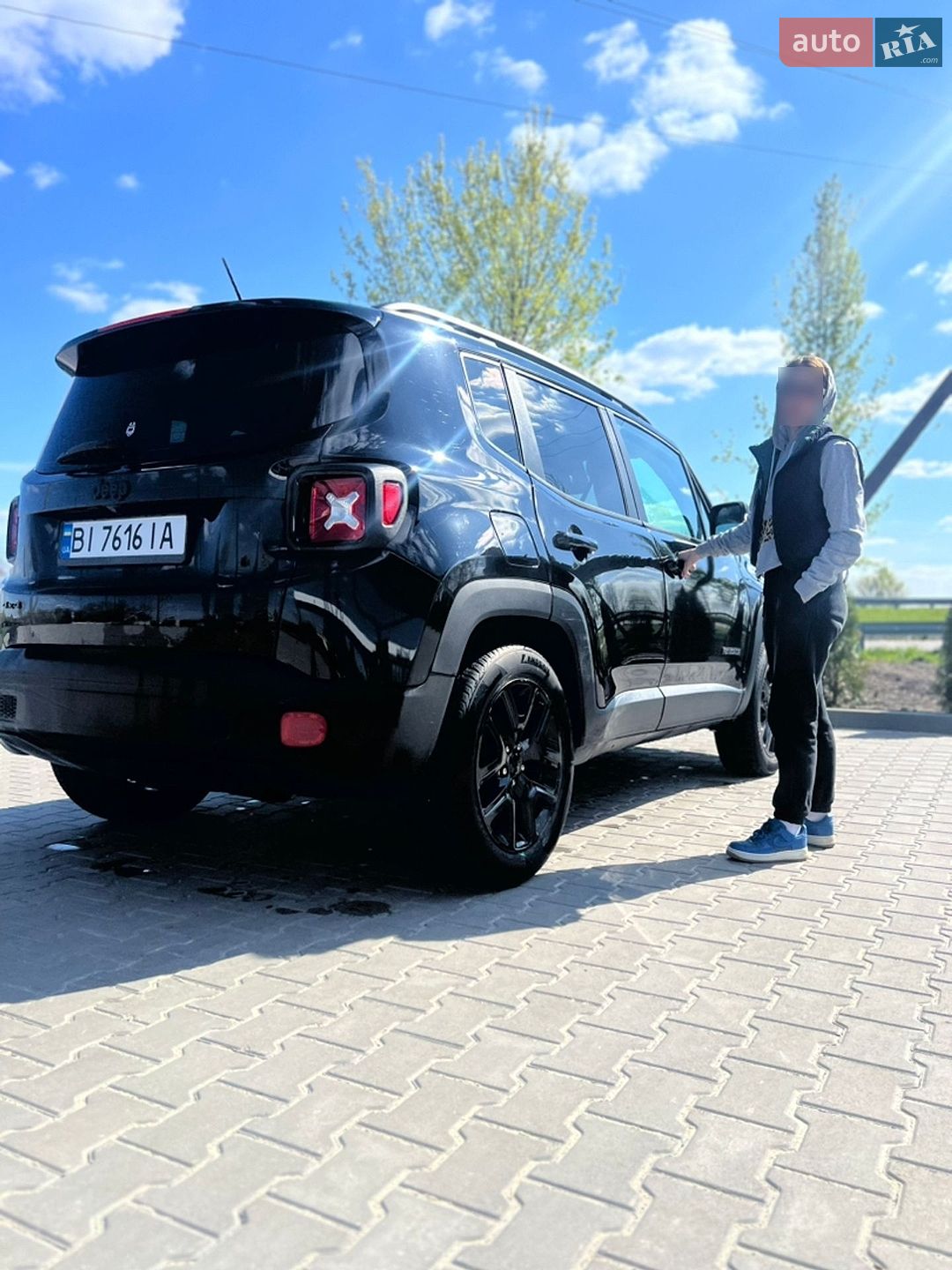 Jeep Renegade 2016 VIN ZACCJBBB1HPE84397 фото оголошення 7 з 12