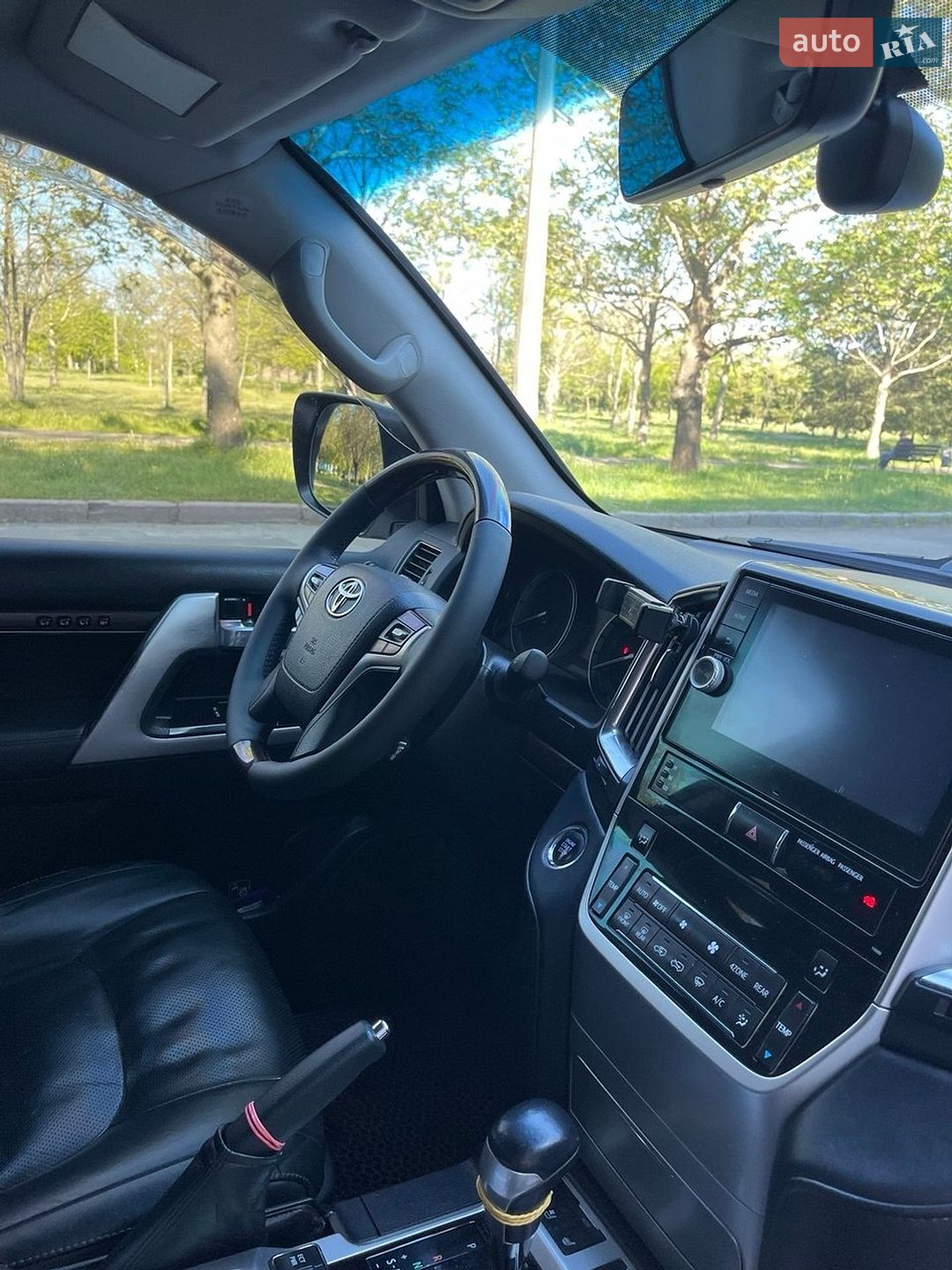 Toyota Land Cruiser 2017 VIN JTMCX05J504146994 фото оголошення 29 з 86