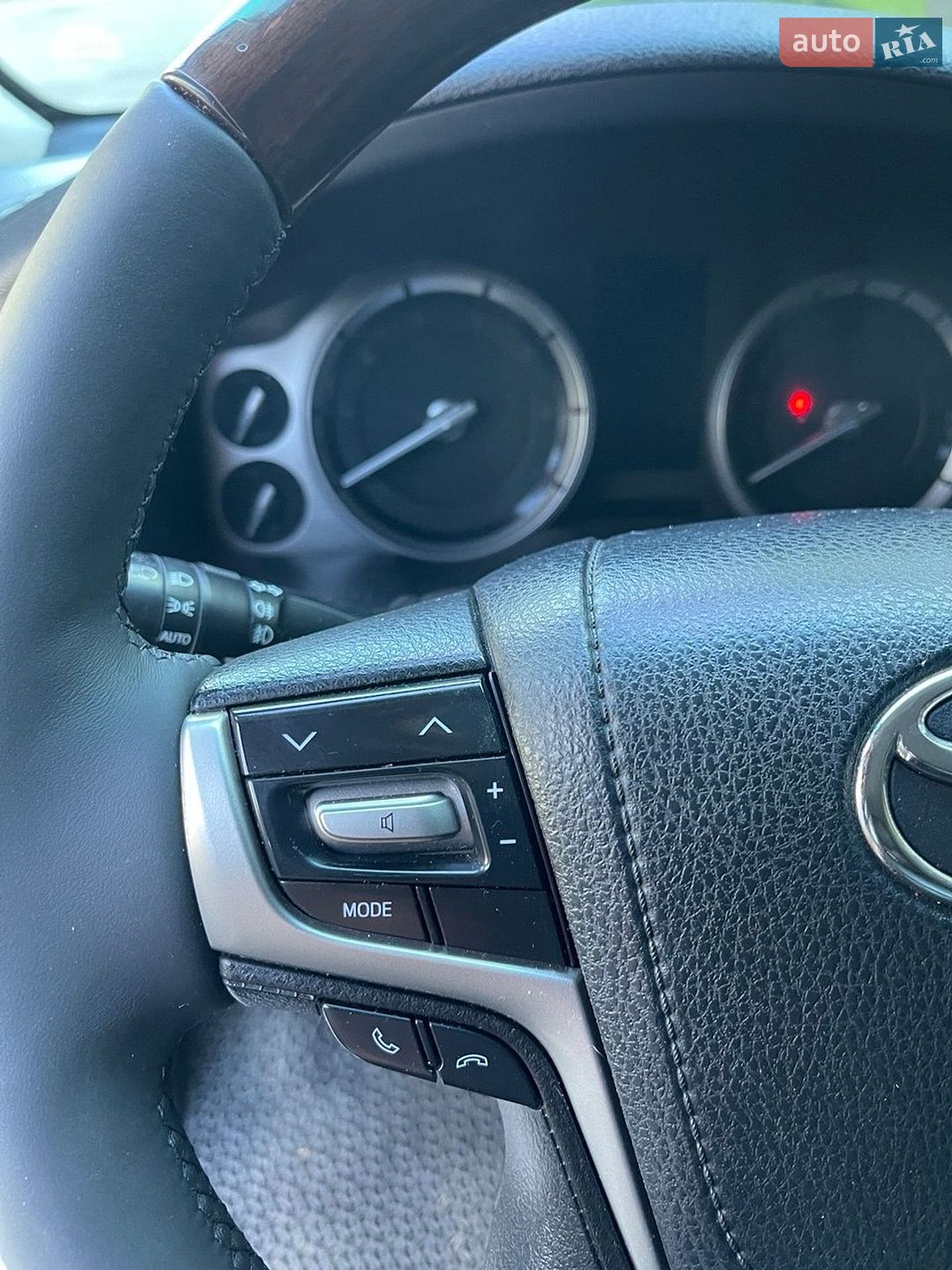 Toyota Land Cruiser 2017 VIN JTMCX05J504146994 фото оголошення 85 з 86
