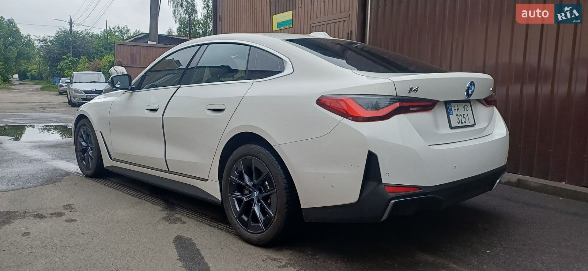 BMW i4 2023 VIN WBY73AW00RFS35851 фото оголошення 6 з 27