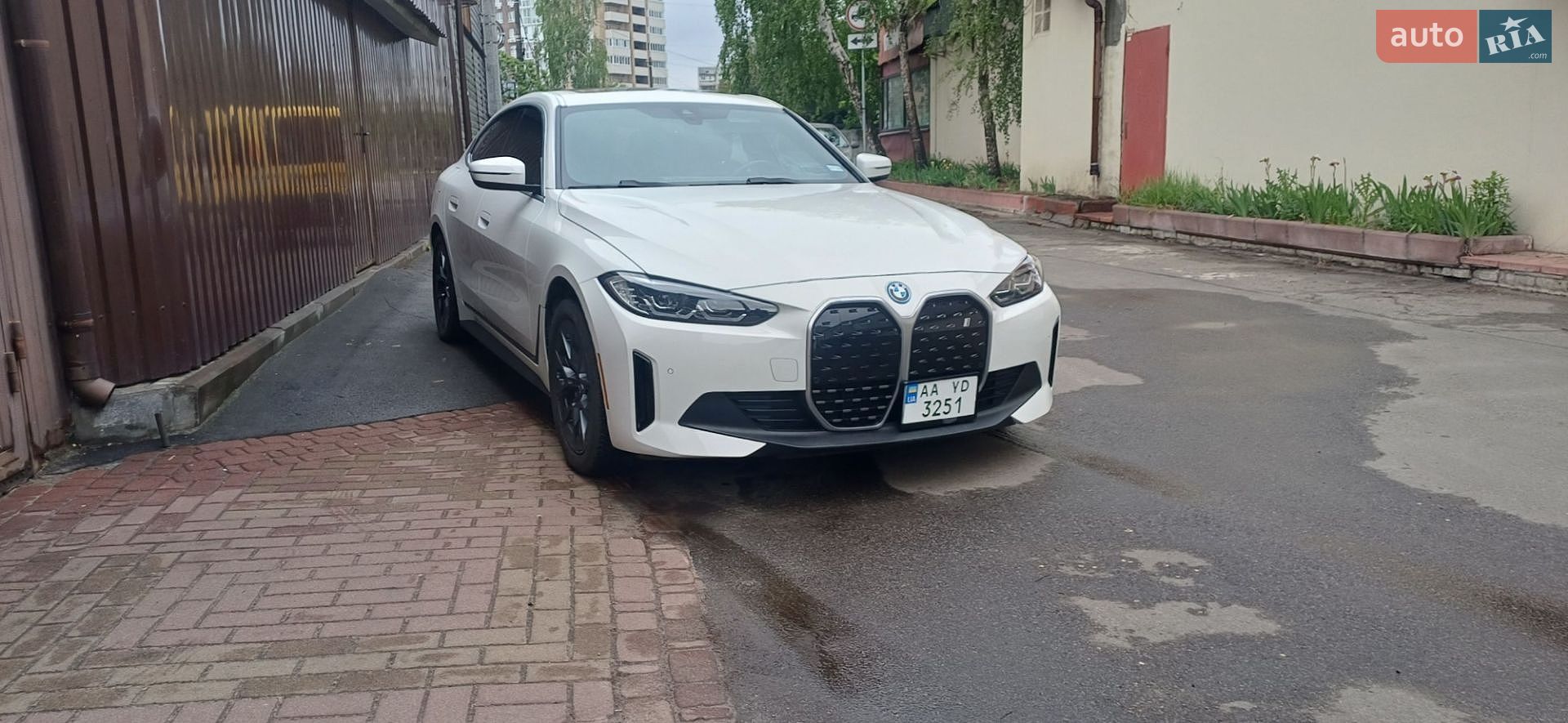 BMW i4 2023 VIN WBY73AW00RFS35851 фото оголошення 2 з 27