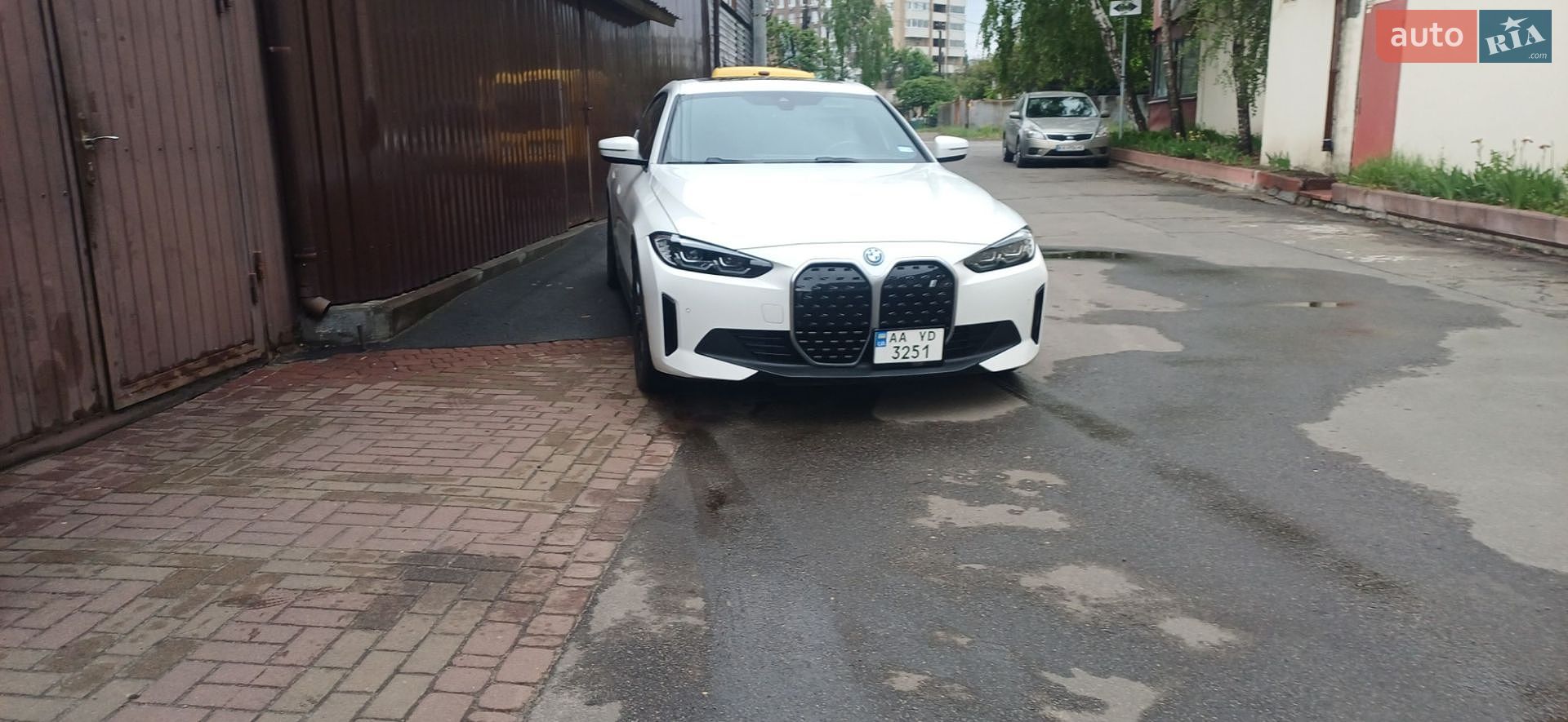 BMW i4 2023 VIN WBY73AW00RFS35851 фото оголошення 4 з 27