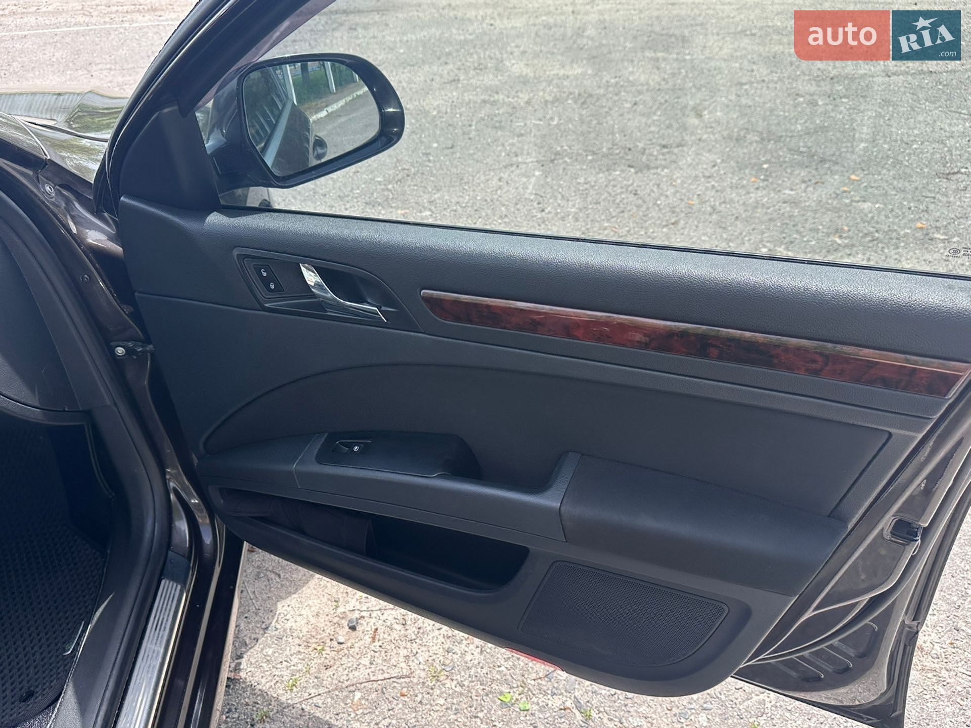 Skoda Superb 2013 VIN TMBLE73T3C9068855 фото оголошення 4 з 16