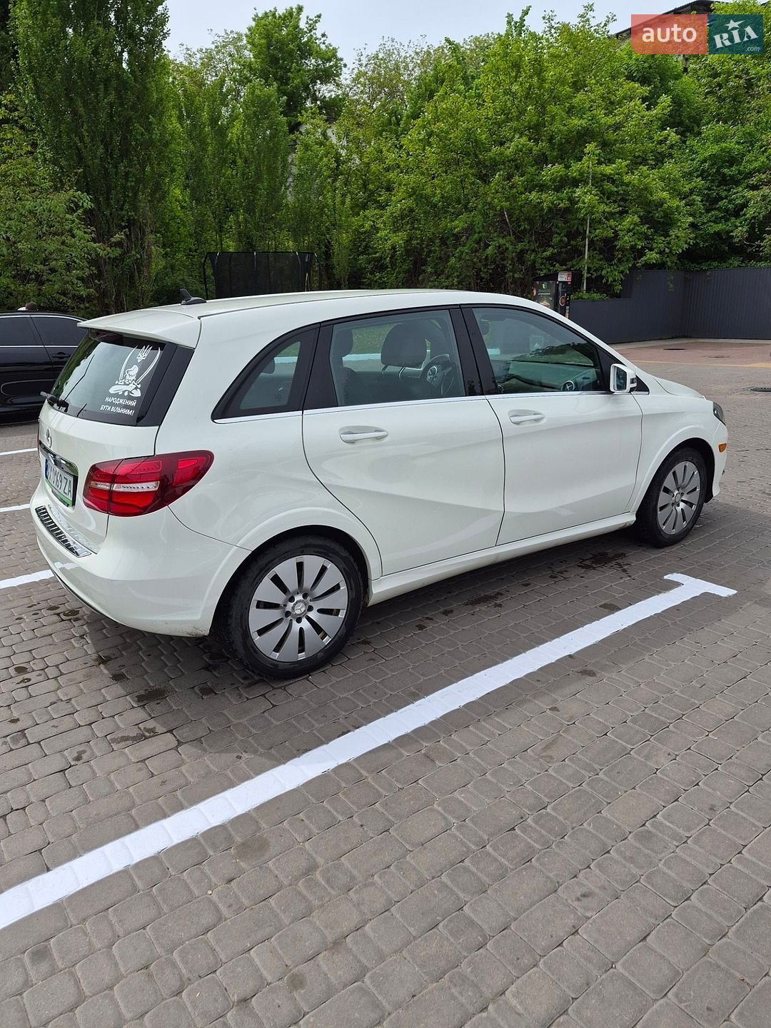 Mercedes-Benz B-Class 2016 VIN WDDVP9AB8HJ012205 фото оголошення 17 з 21