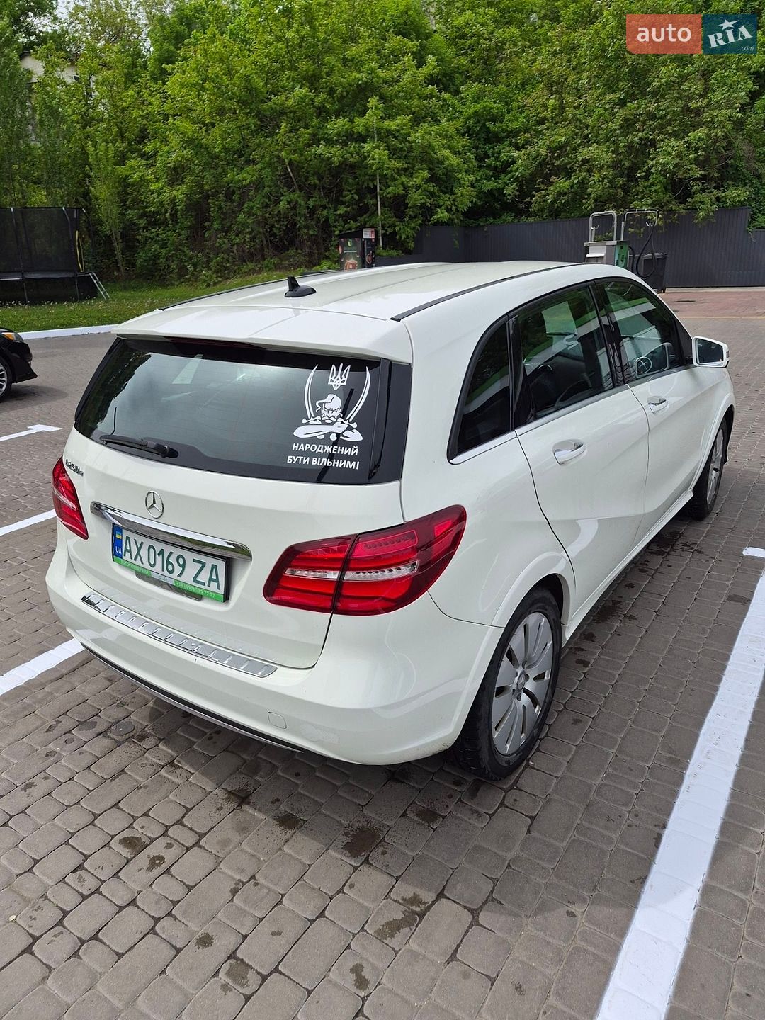 Mercedes-Benz B-Class 2016 VIN WDDVP9AB8HJ012205 фото оголошення 19 з 21
