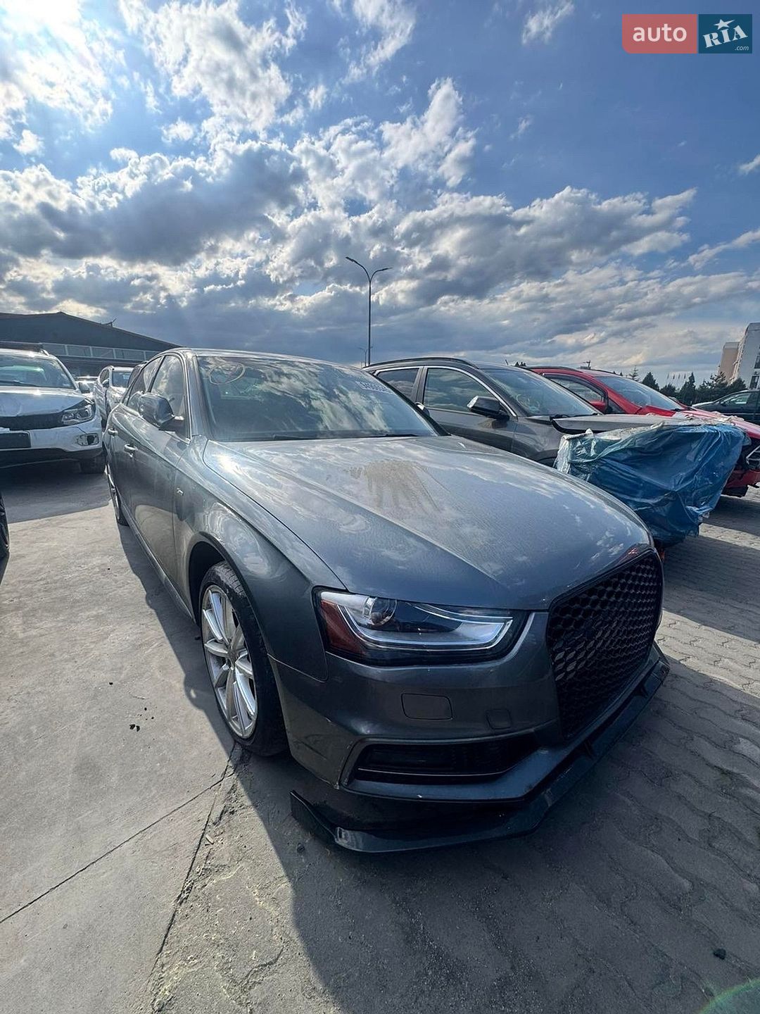 Audi A4 2015 VIN WAUBFAFL3GN012247 фото оголошення 14 з 18