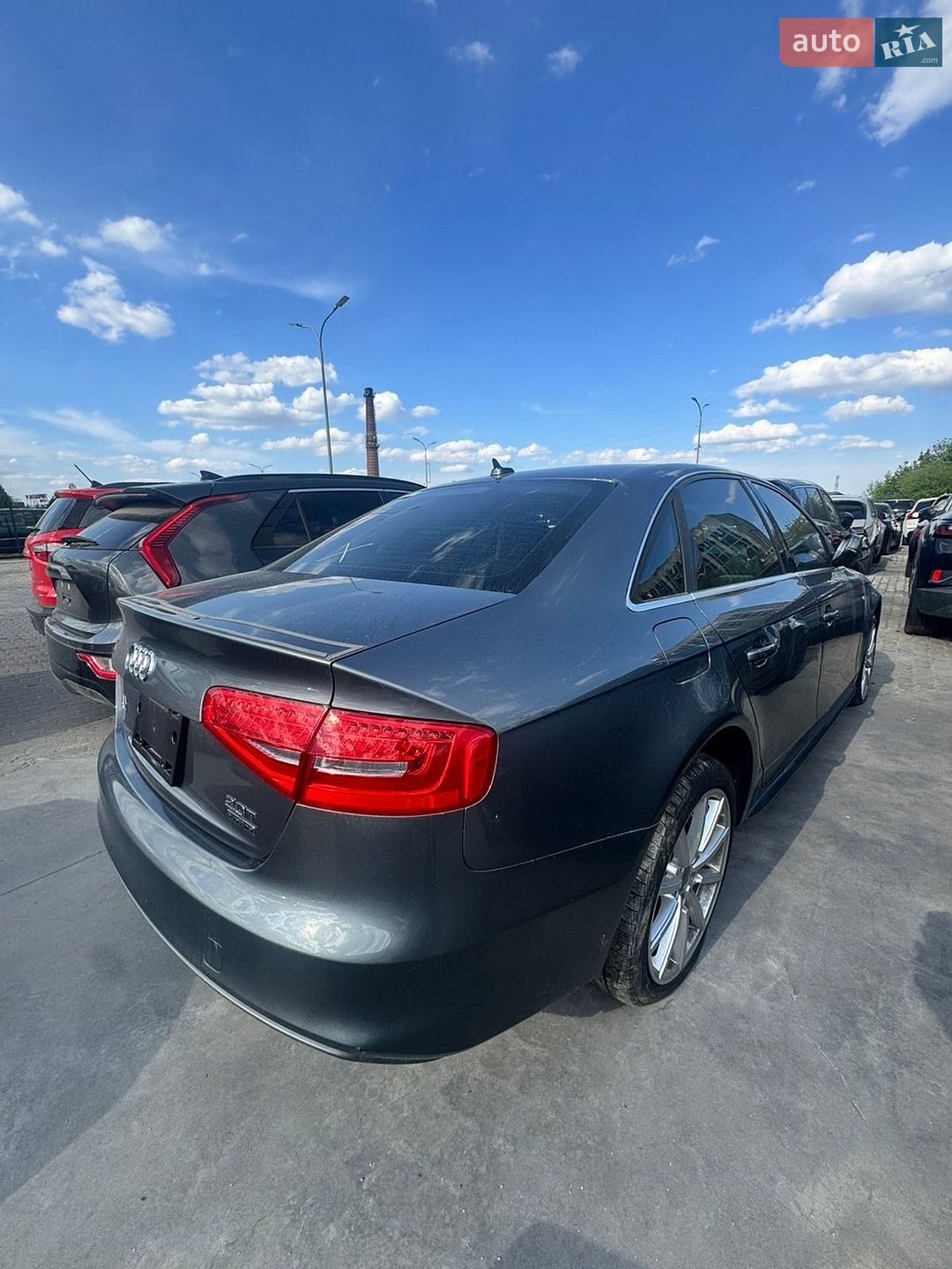 Audi A4 2015 VIN WAUBFAFL3GN012247 фото оголошення 16 з 18