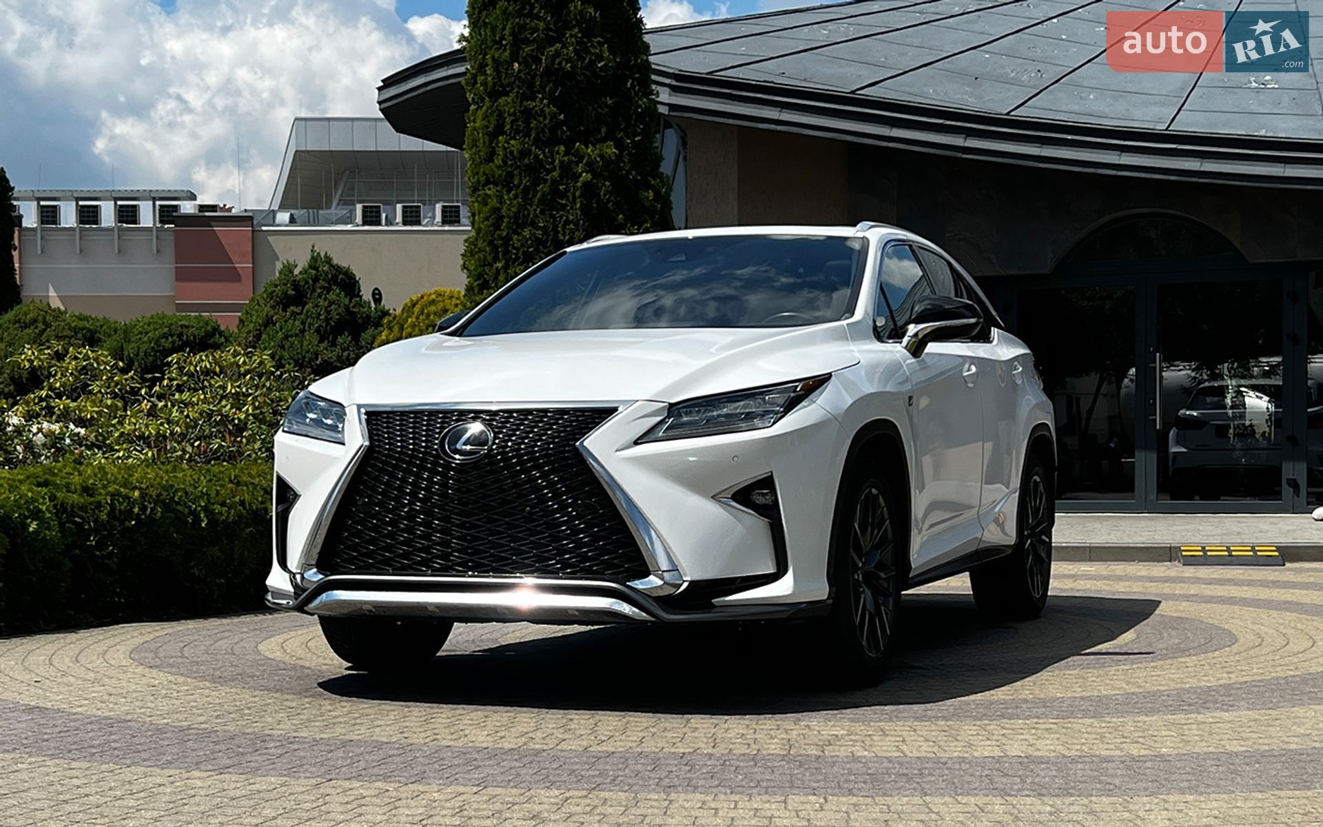 Lexus RX 2018 VIN 2T2BZMCA0JC140417 фото оголошення 3 з 27