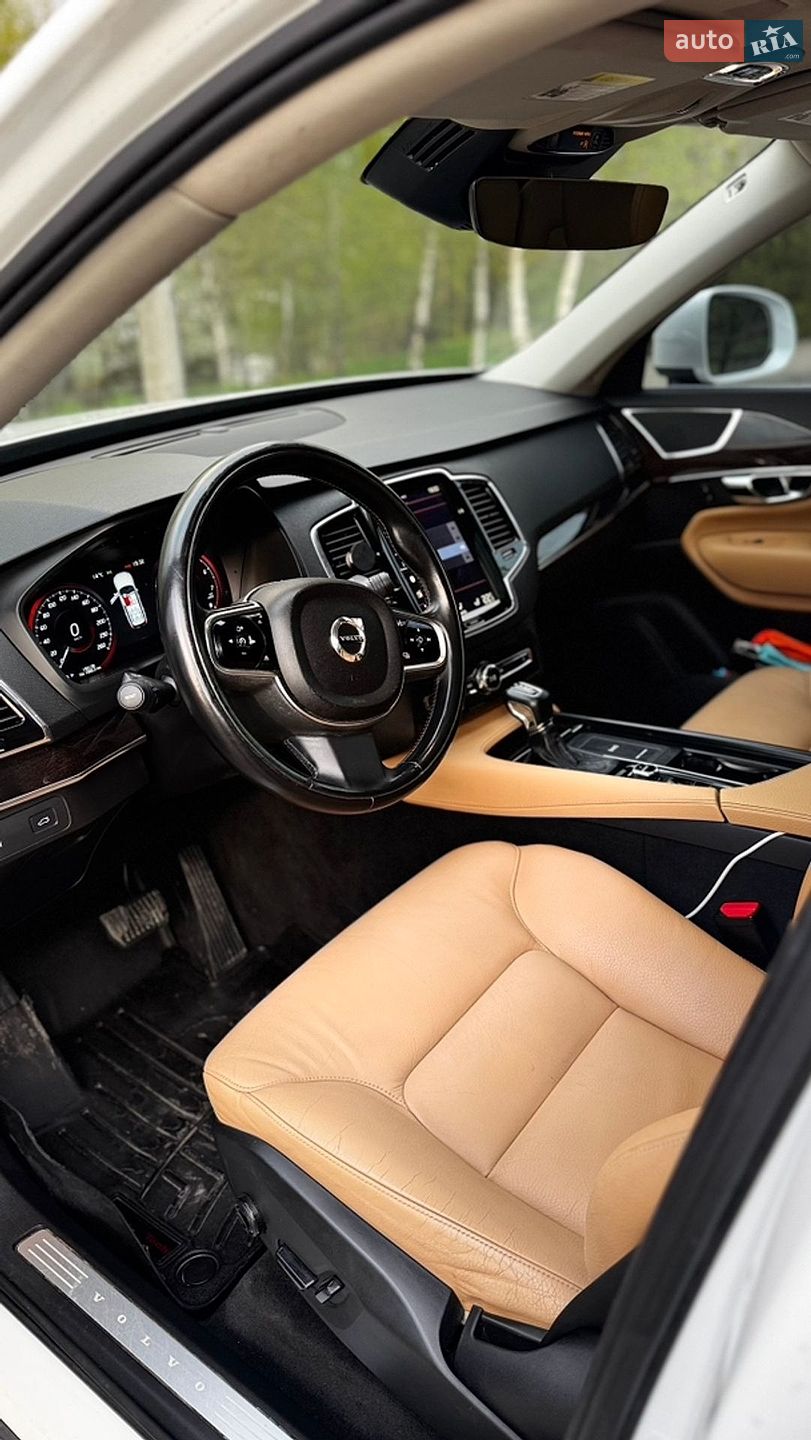 Volvo XC90 2015 VIN YV4A22PK9G1018161 фото оголошення 10 з 17