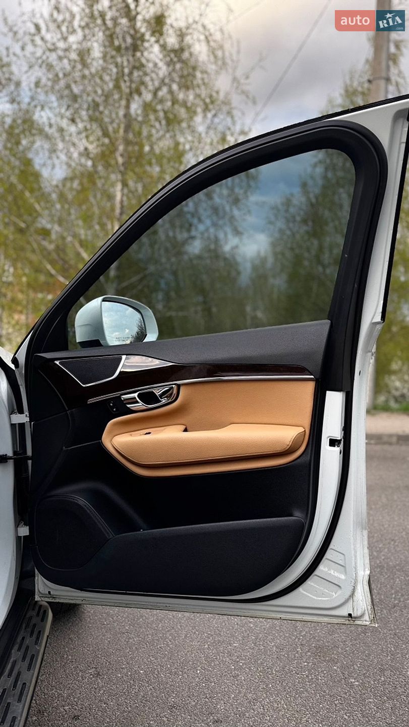 Volvo XC90 2015 VIN YV4A22PK9G1018161 фото оголошення 15 з 17