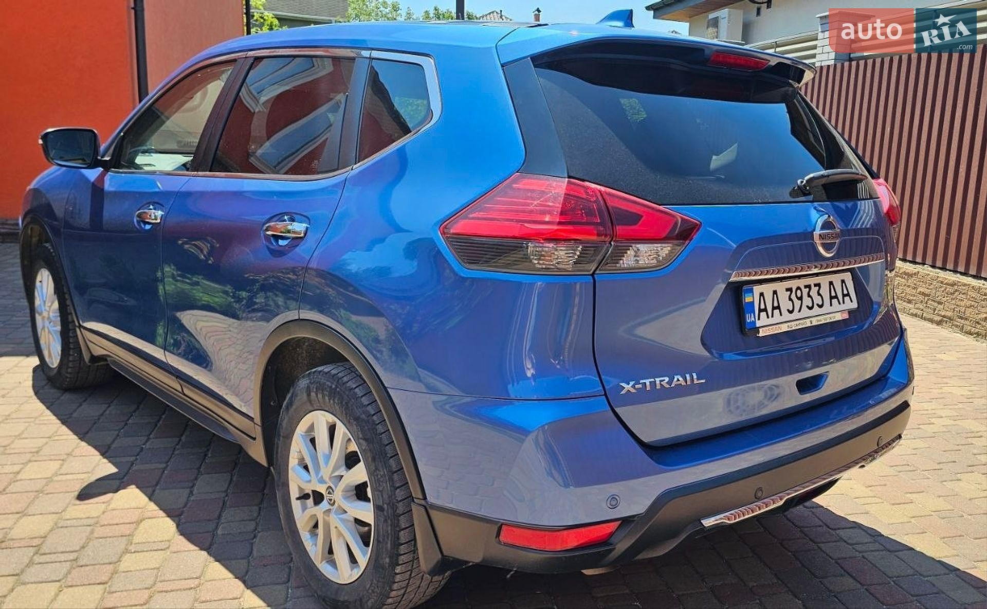 Nissan X-Trail 2018 VIN JN1TCAT32U0121387 фото оголошення 2 з 3