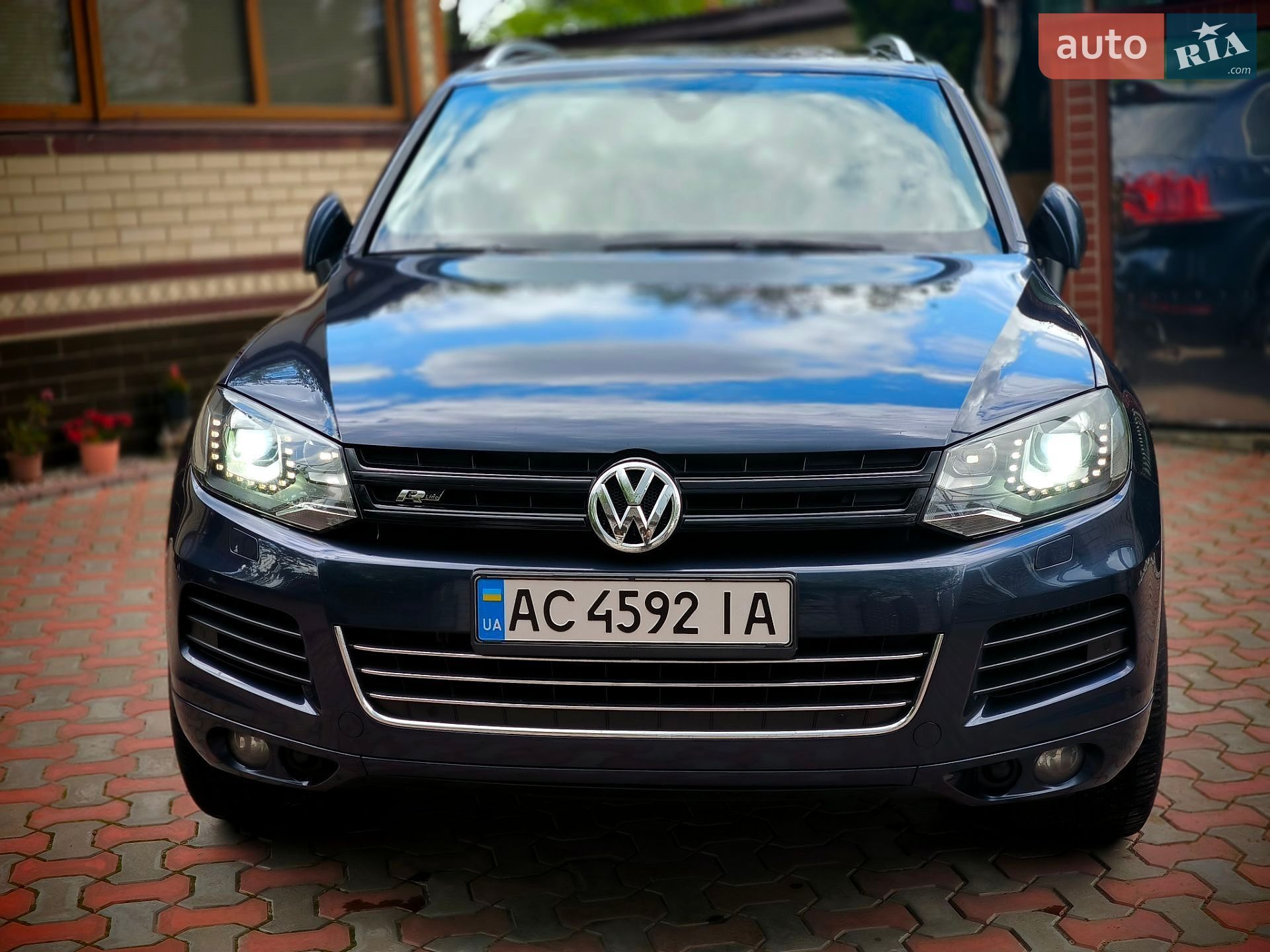Volkswagen Touareg 2014 VIN WVGZZZ7PZED044873 фото оголошення 7 з 193