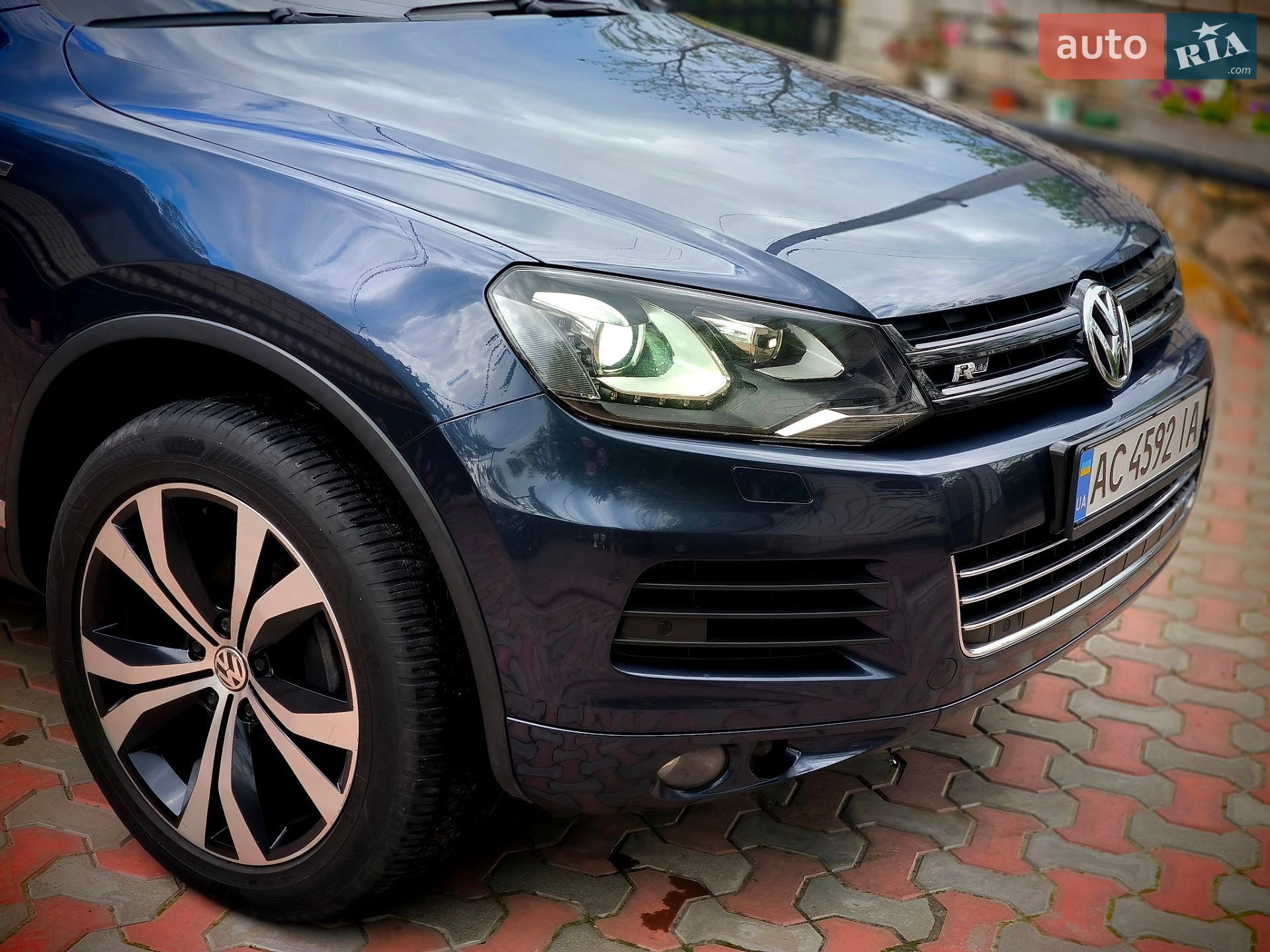 Volkswagen Touareg 2014 VIN WVGZZZ7PZED044873 фото оголошення 11 з 193