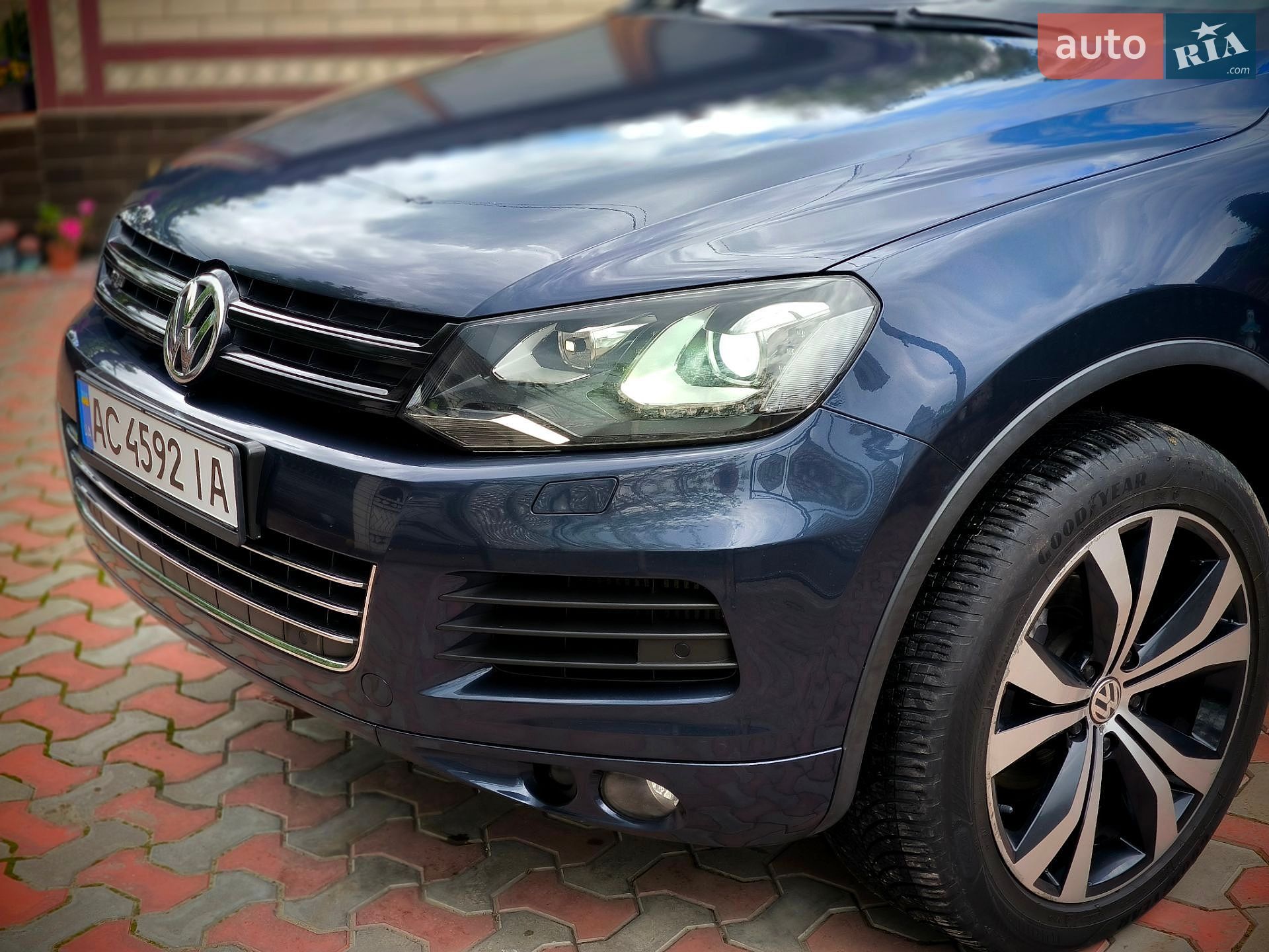 Volkswagen Touareg 2014 VIN WVGZZZ7PZED044873 фото оголошення 5 з 193