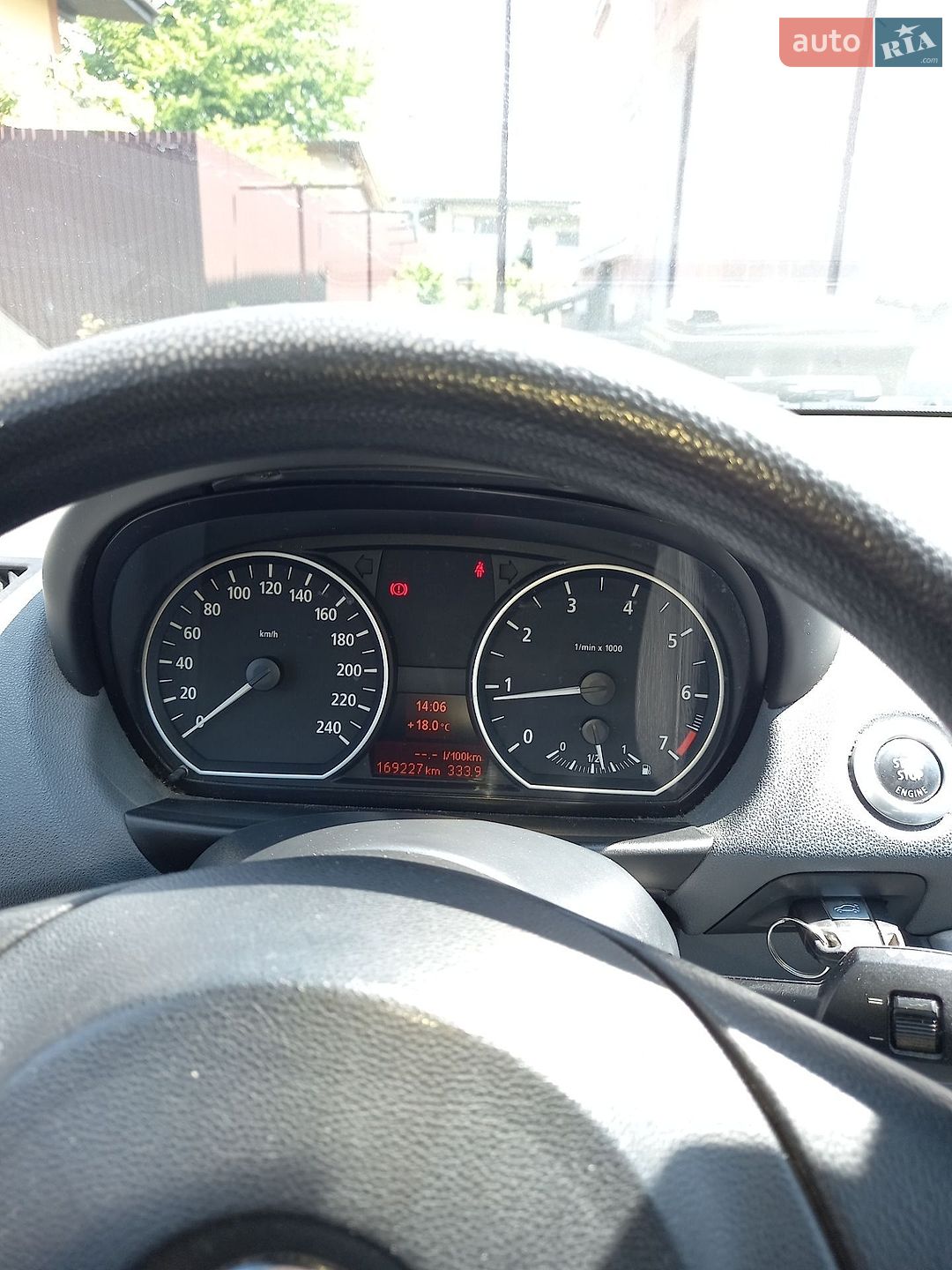 BMW 1 Series 2005 VIN WBAUF110X0PT57663 фото оголошення 15 з 26