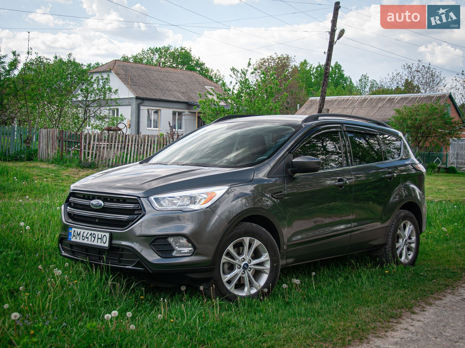 Ford Escape 2018 VIN 1FMCU0HD6JUC58716 фото оголошення 27 з 81