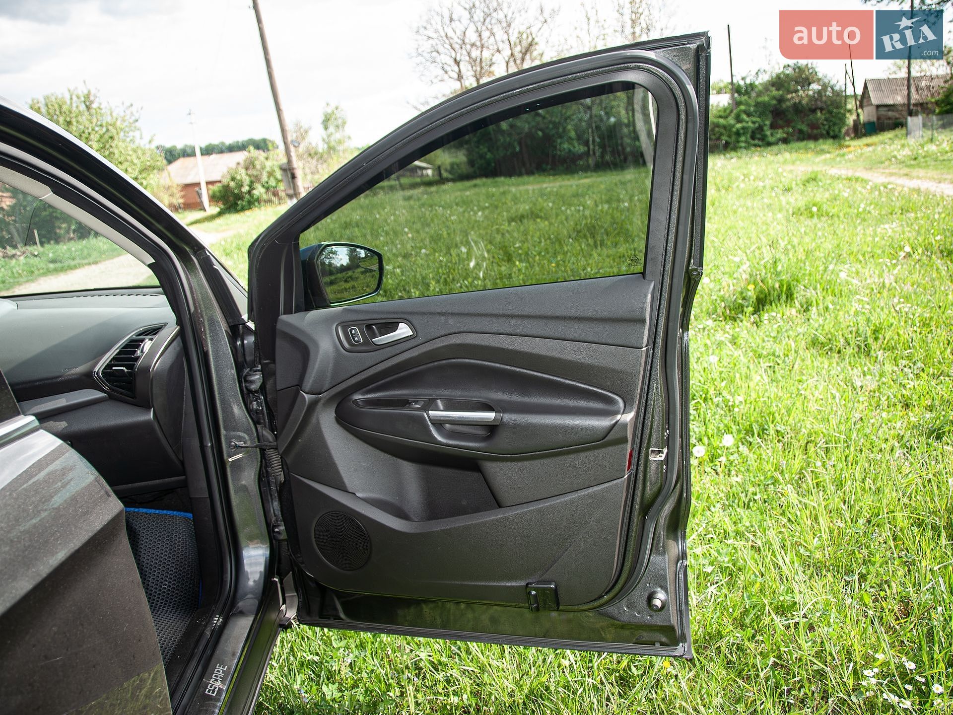 Ford Escape 2018 VIN 1FMCU0HD6JUC58716 фото оголошення 53 з 81