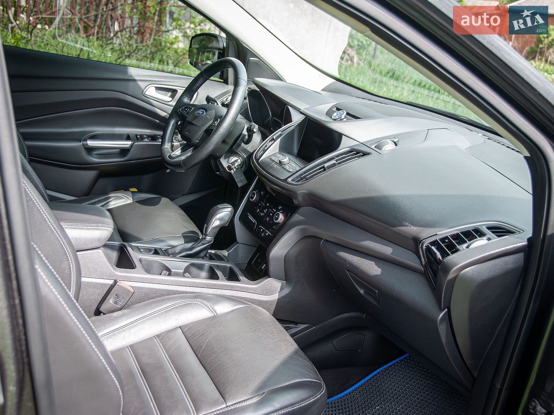 Ford Escape 2018 VIN 1FMCU0HD6JUC58716 фото оголошення 54 з 81