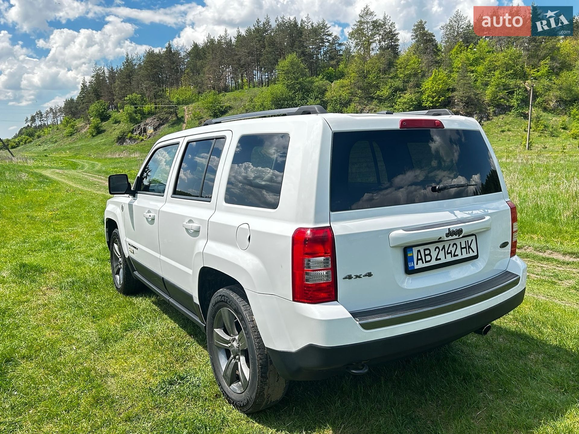 Jeep Patriot 2015 VIN 1C4NJRBB6GD587104 фото оголошення 13 з 24