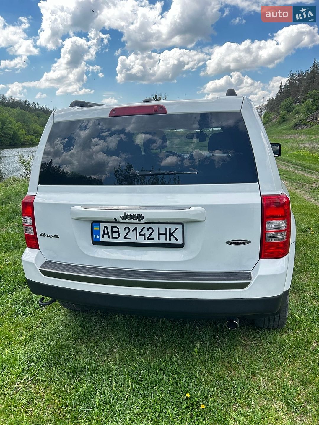 Jeep Patriot 2015 VIN 1C4NJRBB6GD587104 фото оголошення 14 з 24