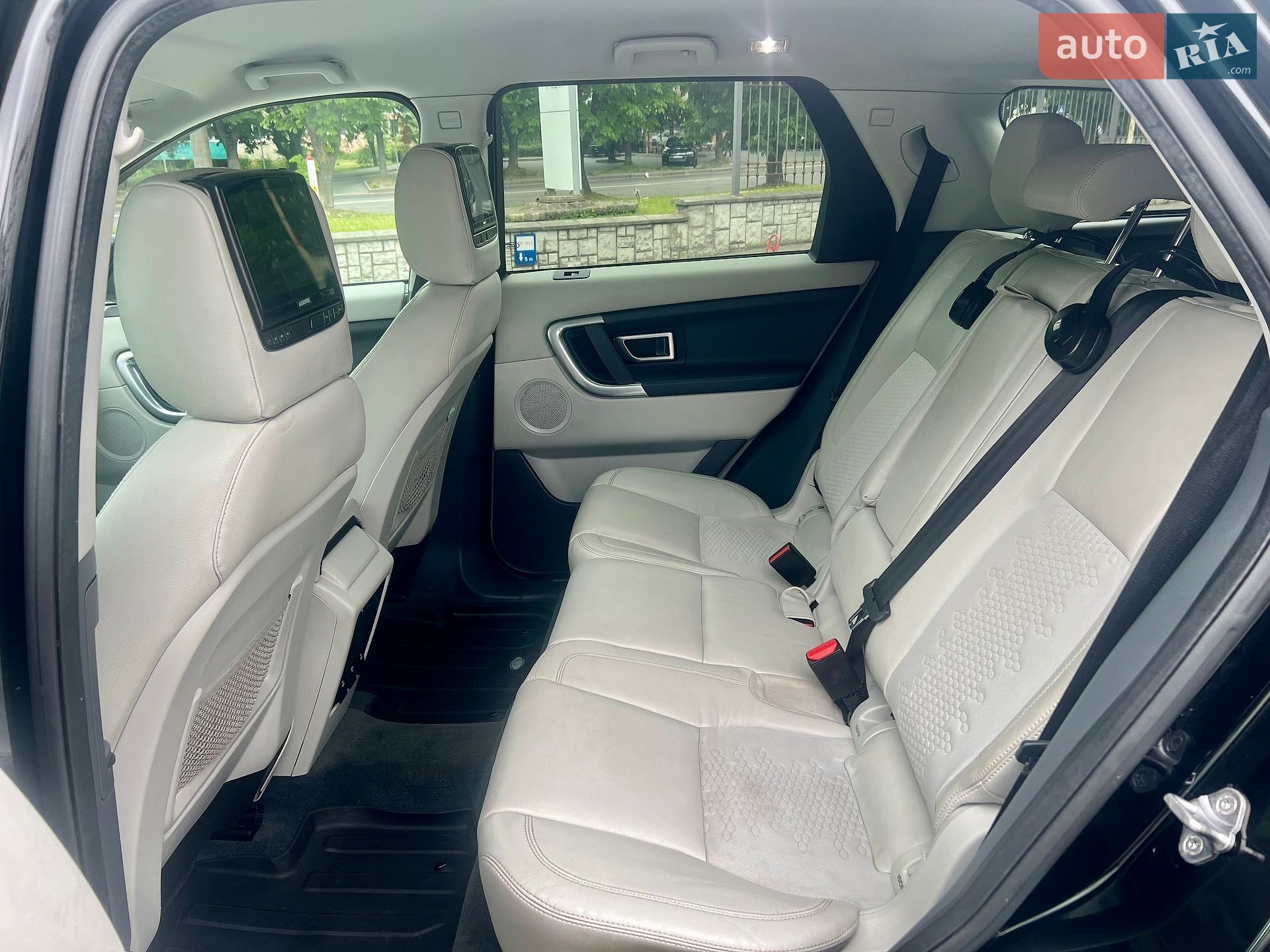 Land Rover Discovery Sport 2016 VIN SALCP2BGXGH590677 фото оголошення 16 з 30
