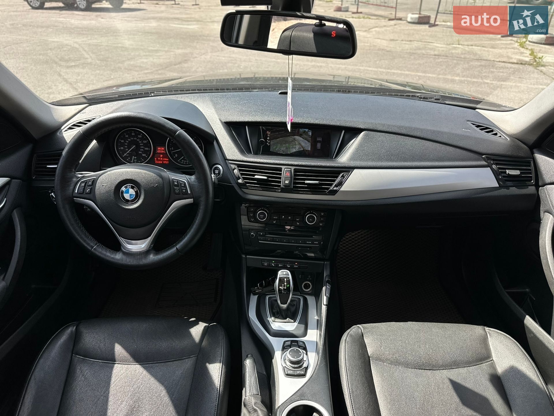 BMW X1 2015 VIN WBAVL1C59FVY41754 фото оголошення 22 з 25