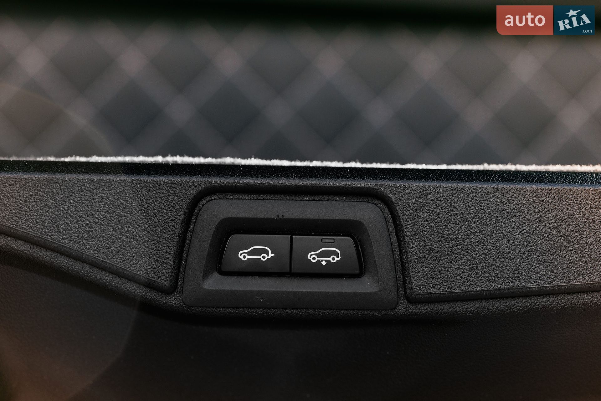 BMW X7 2019 VIN 5UXCX4C5XKLS36436 фото оголошення 33 з 70
