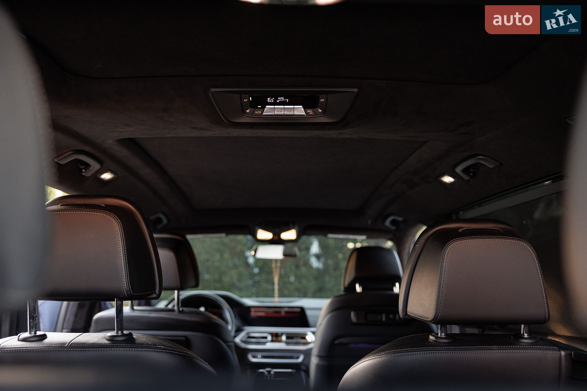 BMW X7 2019 VIN 5UXCX4C5XKLS36436 фото оголошення 69 з 70
