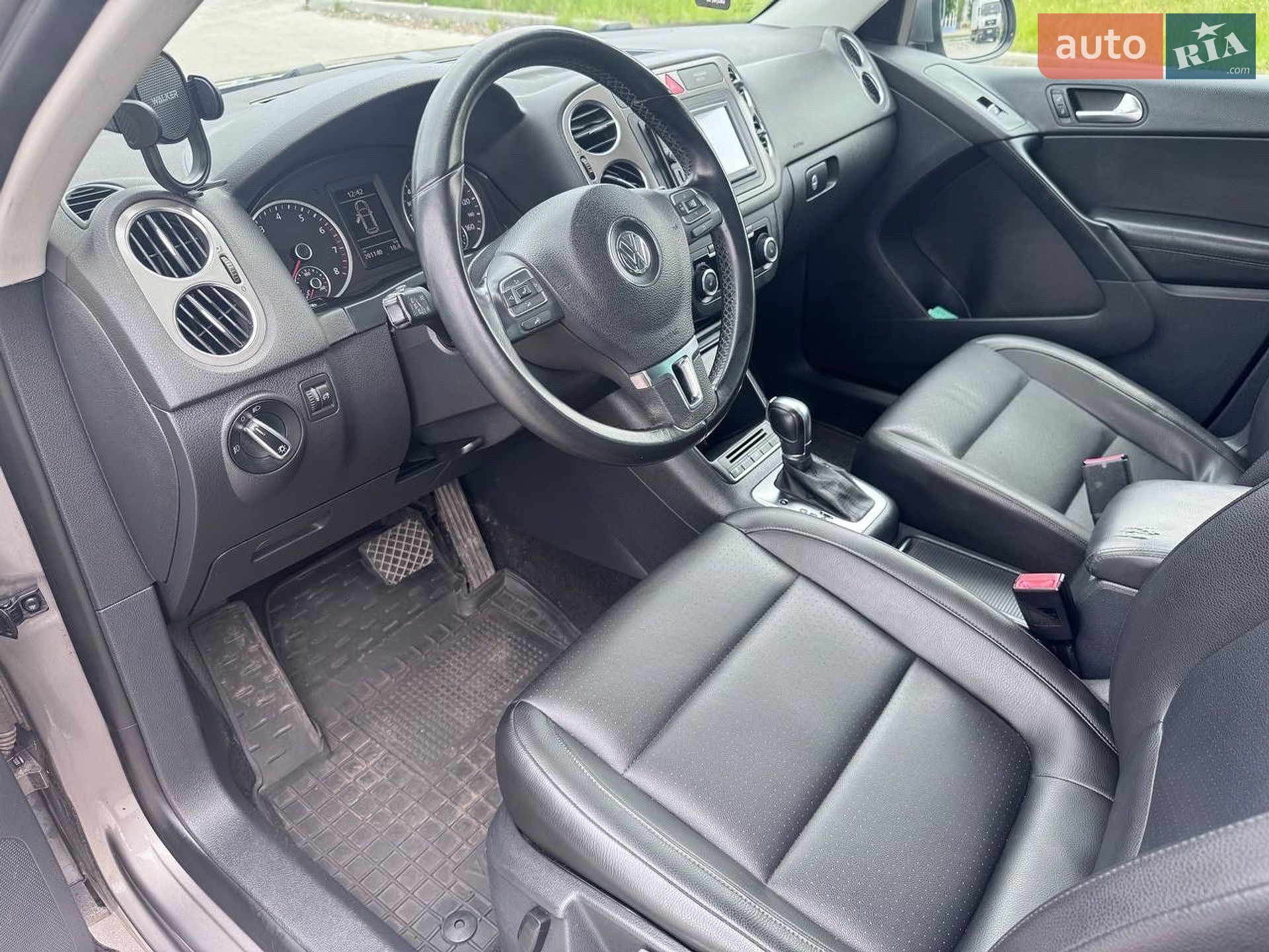 Volkswagen Tiguan 2011 VIN WVGAV7AX6BW537137 фото оголошення 22 з 31