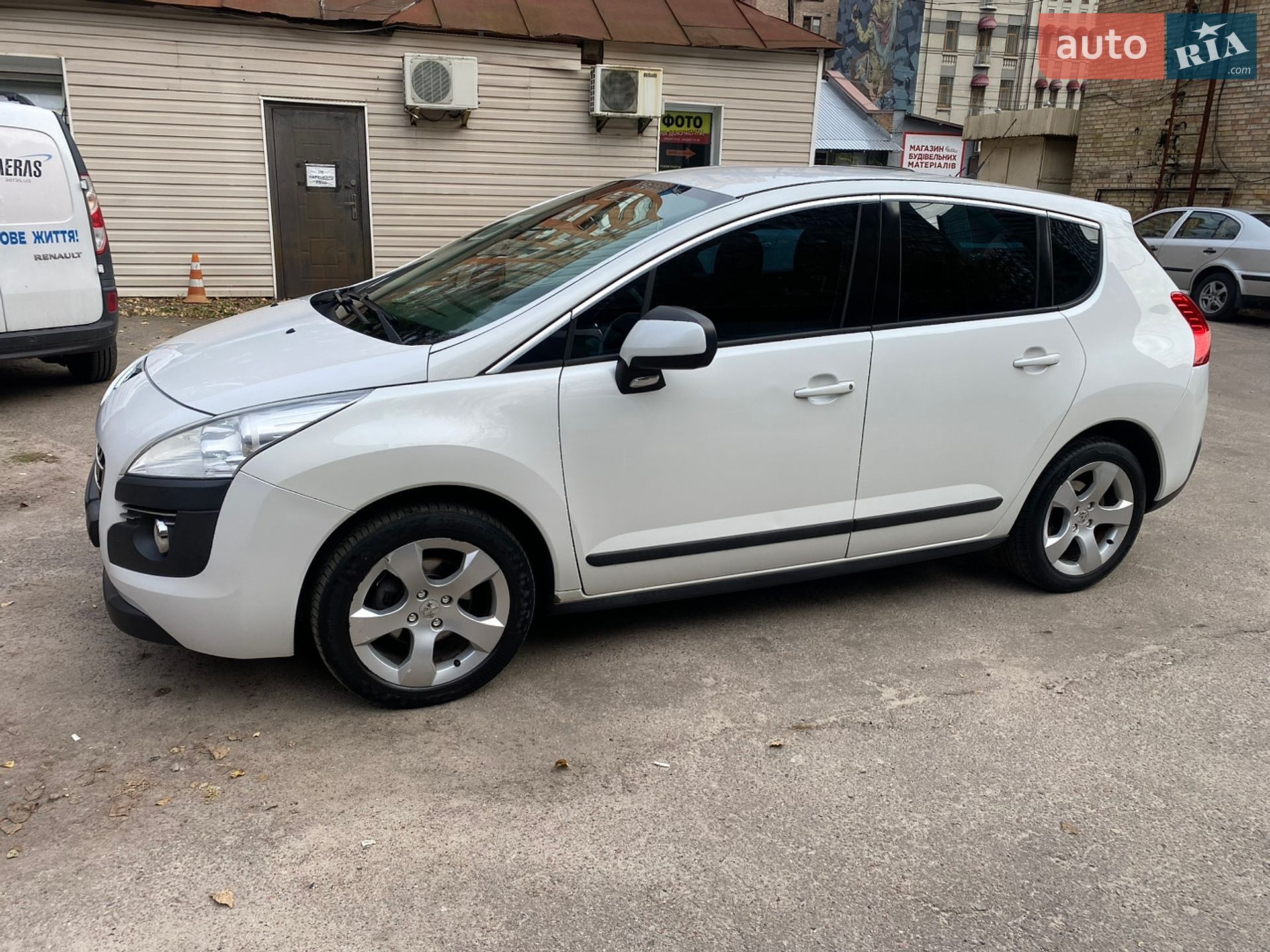 Peugeot 3008 2011 VIN VF30U9HR8BS292613 фото оголошення 4 з 10