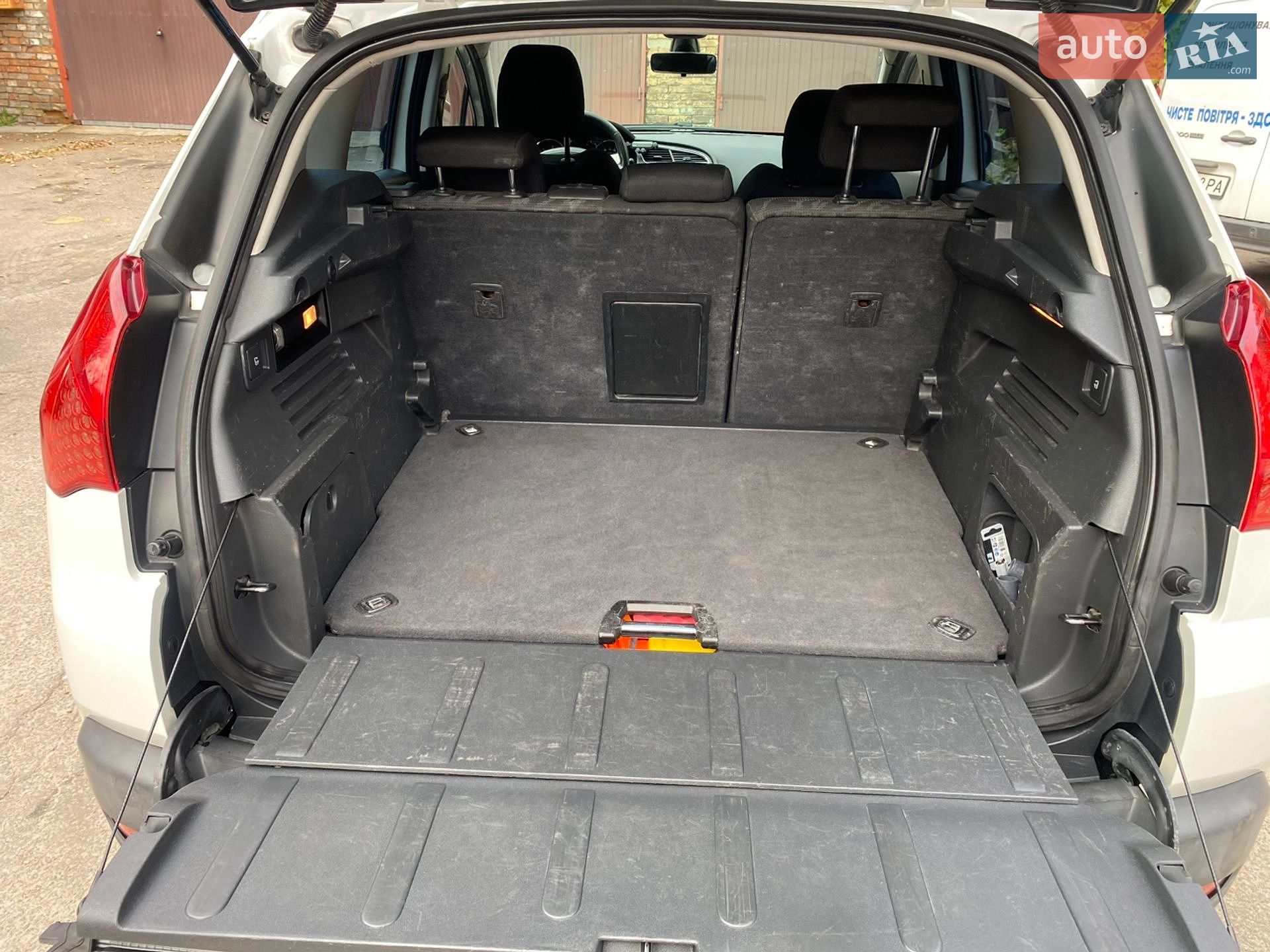 Peugeot 3008 2011 VIN VF30U9HR8BS292613 фото оголошення 6 з 10