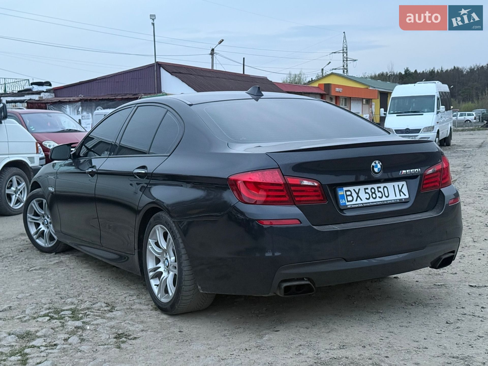 BMW 5 Series 2012 VIN WBAFU910X0C954994 фото оголошення 4 з 43