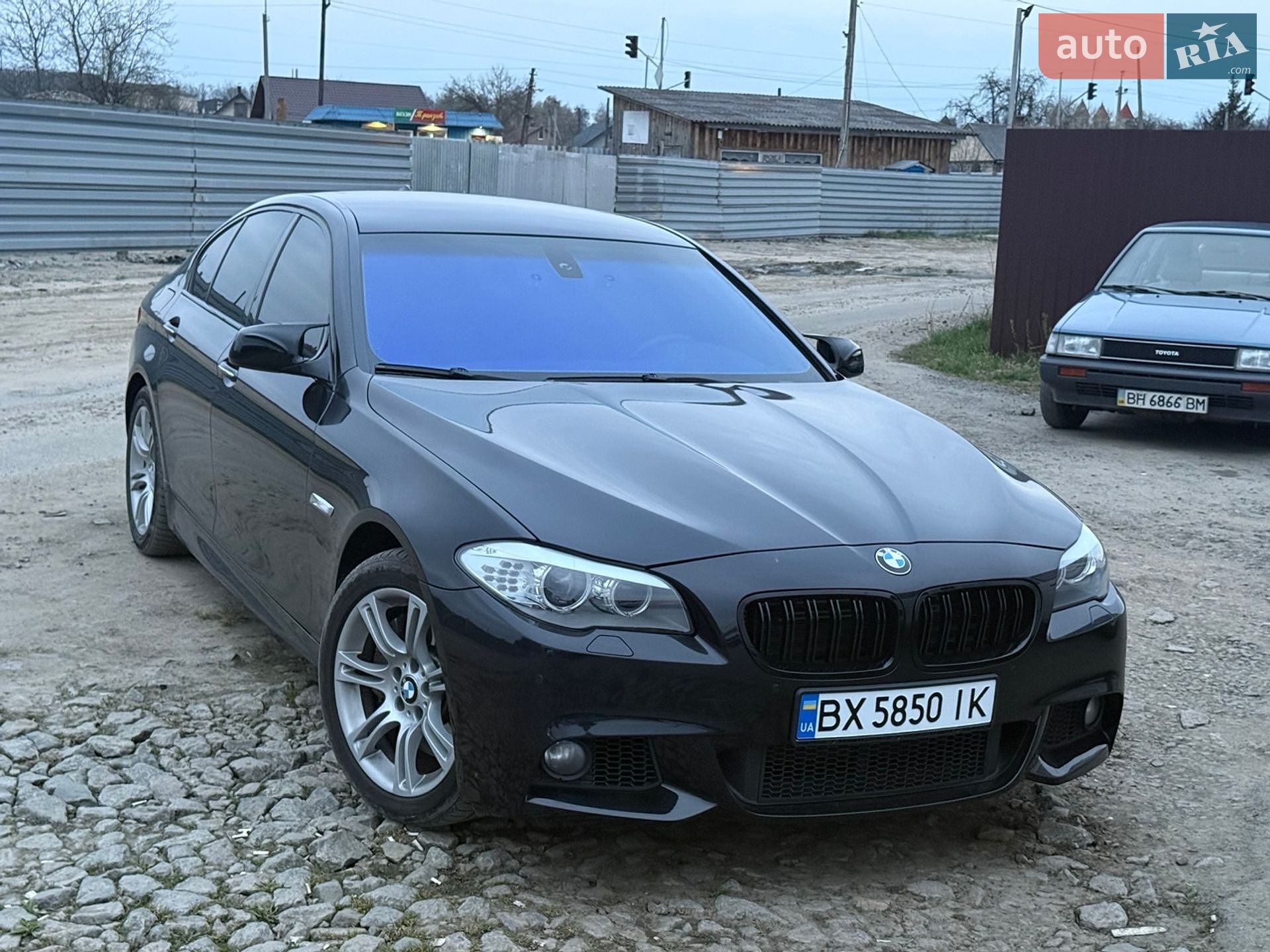 BMW 5 Series 2012 VIN WBAFU910X0C954994 фото оголошення 5 з 43