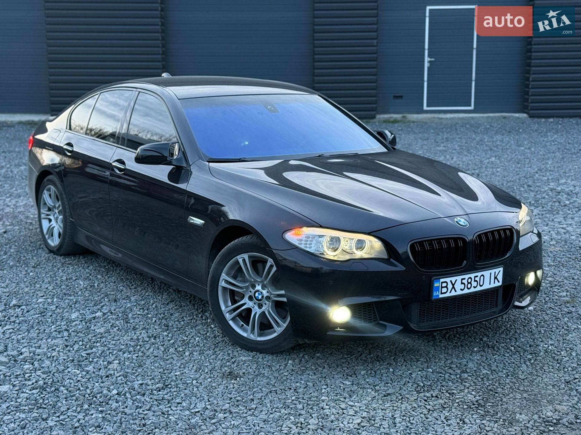 BMW 5 Series 2012 VIN WBAFU910X0C954994 фото оголошення 7 з 43