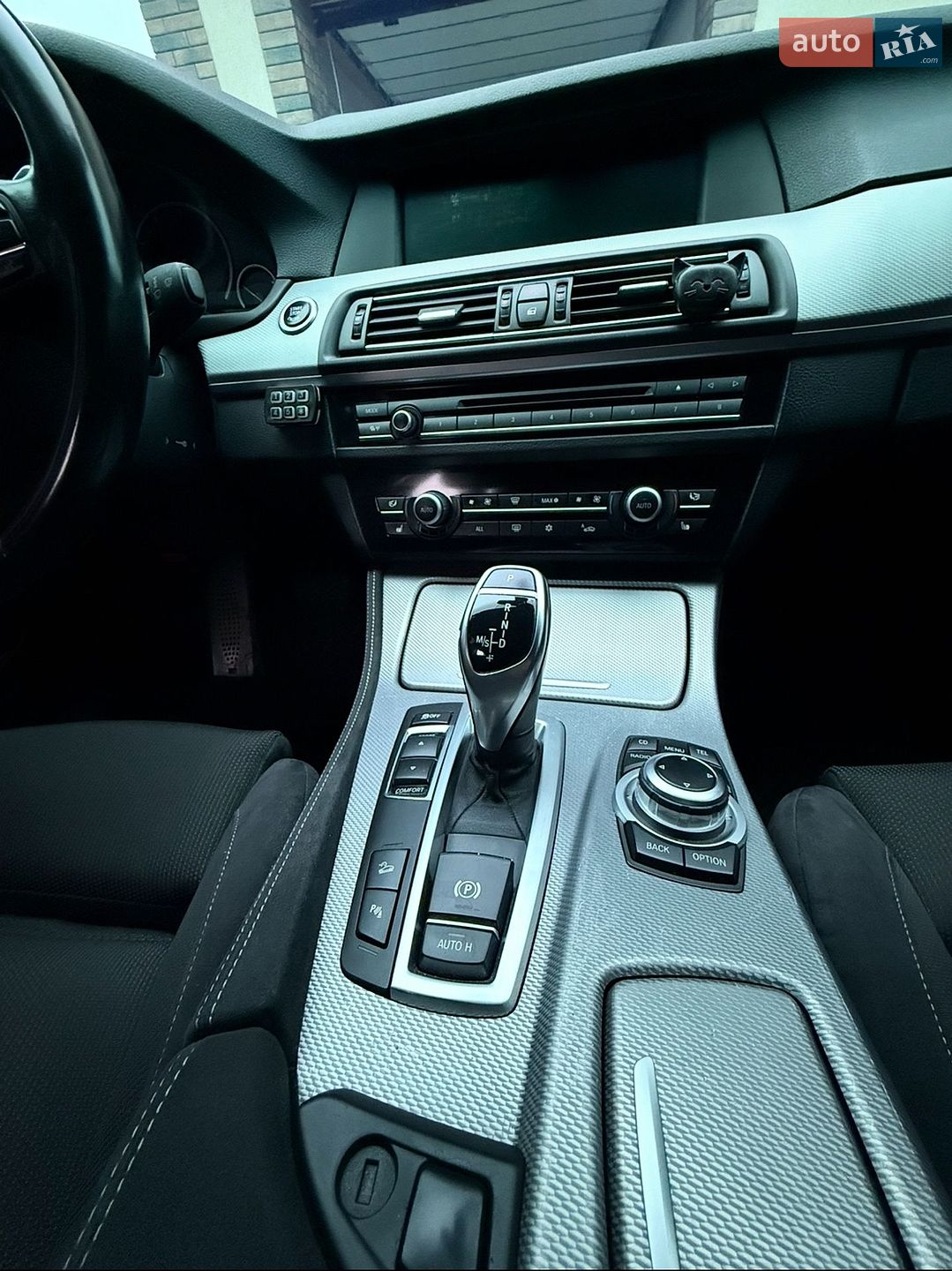 BMW 5 Series 2012 VIN WBAFU910X0C954994 фото оголошення 14 з 43