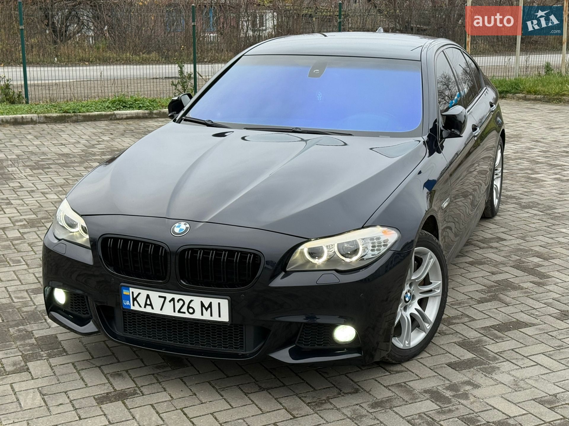BMW 5 Series 2012 VIN WBAFU910X0C954994 фото оголошення 26 з 43