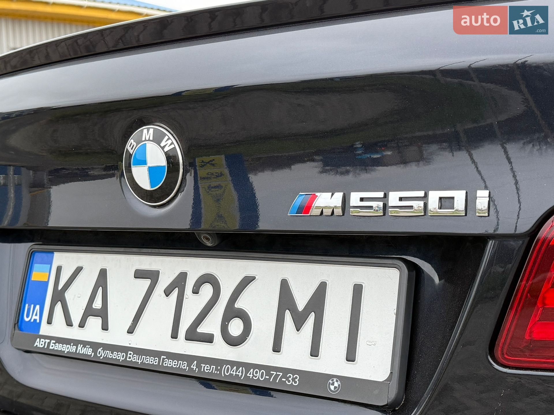 BMW 5 Series 2012 VIN WBAFU910X0C954994 фото оголошення 34 з 43