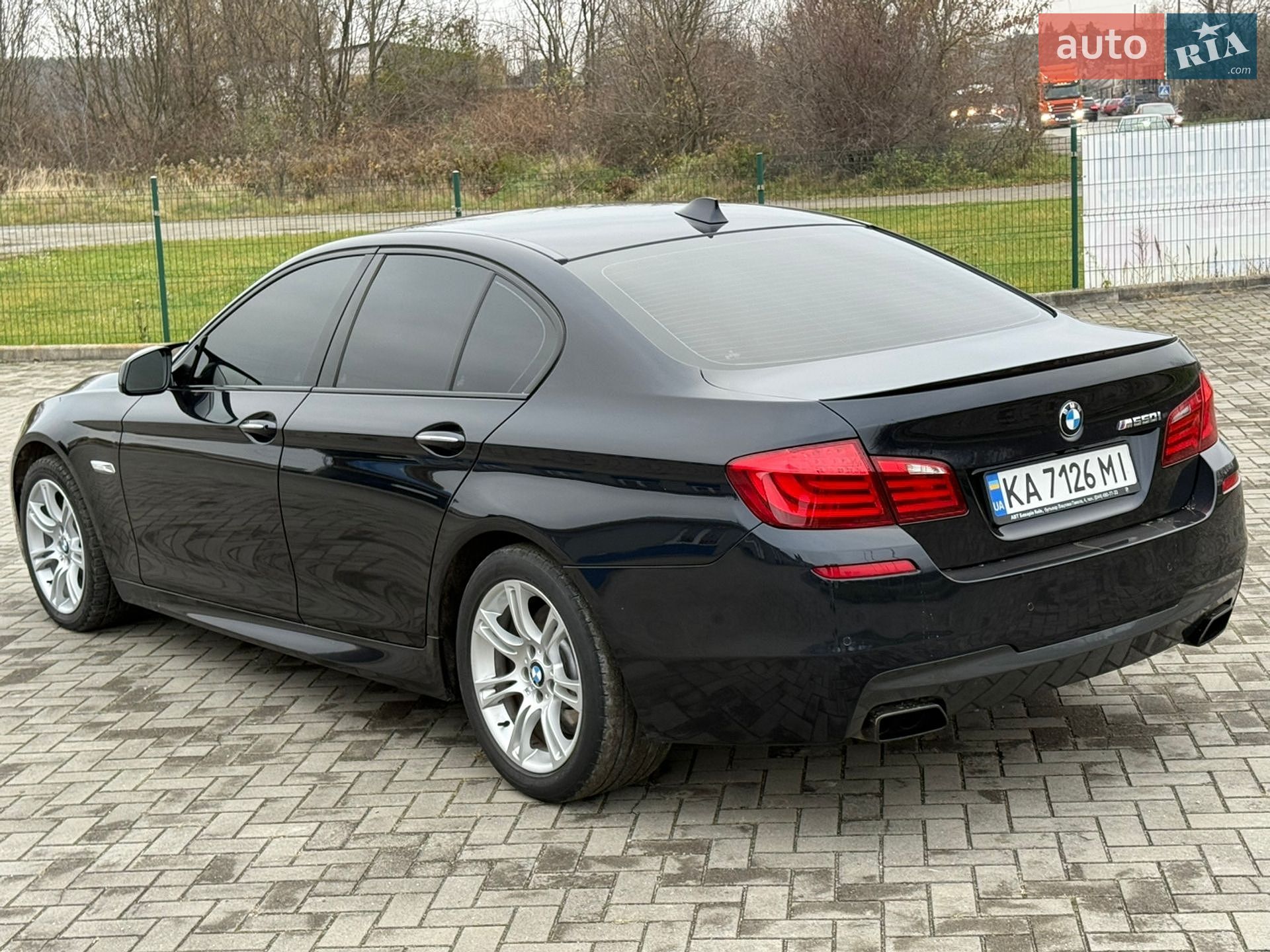 BMW 5 Series 2012 VIN WBAFU910X0C954994 фото оголошення 43 з 43