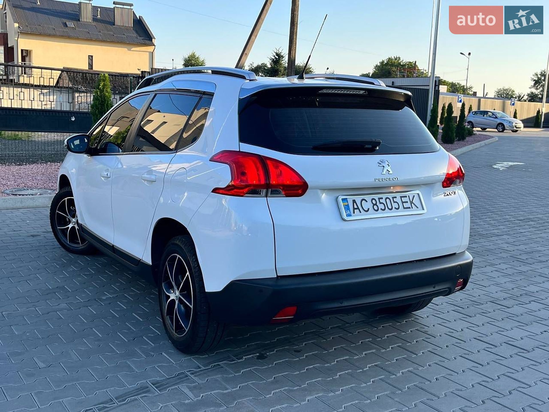 Peugeot 2008 2013 VIN VF3CUHMZ0DY082279 фото оголошення 4 з 6