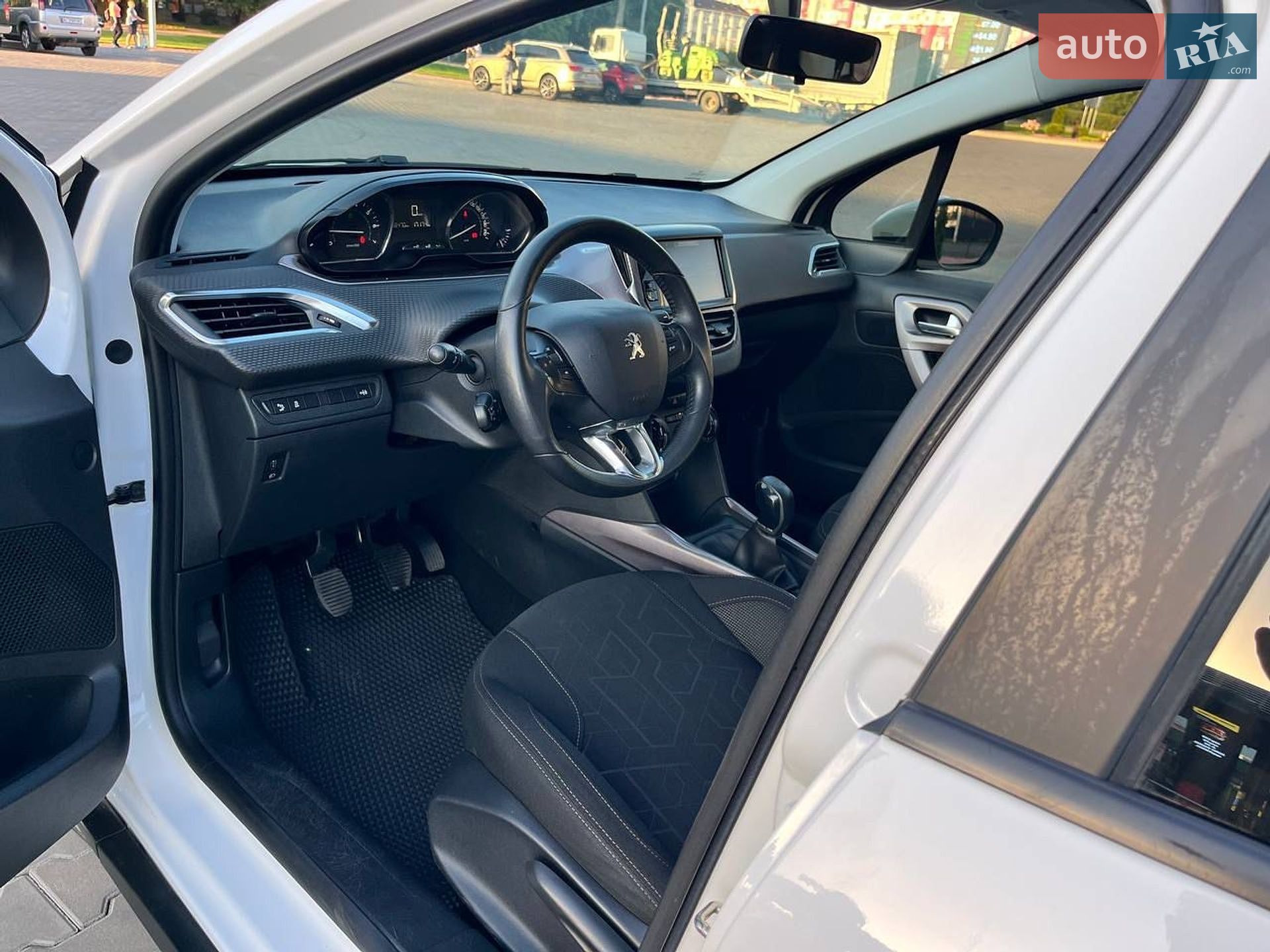Peugeot 2008 2013 VIN VF3CUHMZ0DY082279 фото оголошення 5 з 6