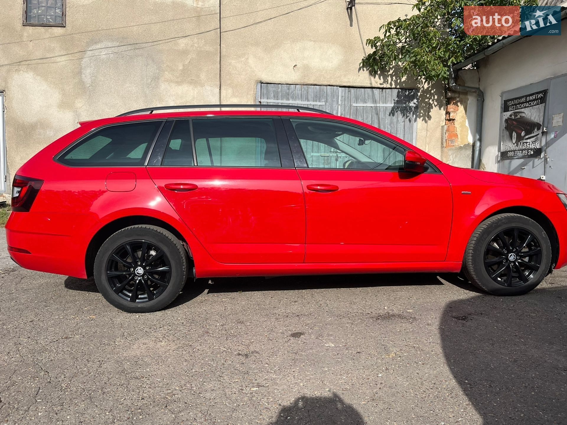 Skoda Octavia 2018 VIN TMBJG7NE9K0058608 фото оголошення 3 з 16