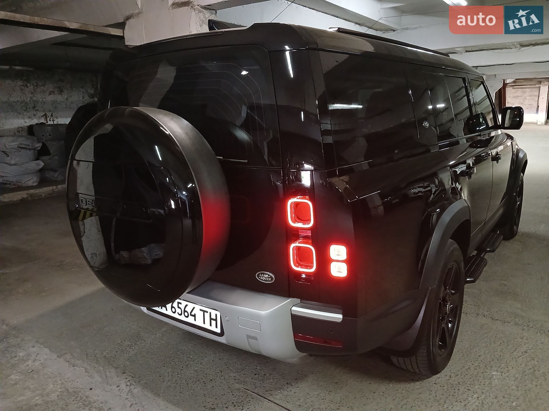 Land Rover Defender 2022 VIN SALEA8BW7P2182094 фото оголошення 37 з 45