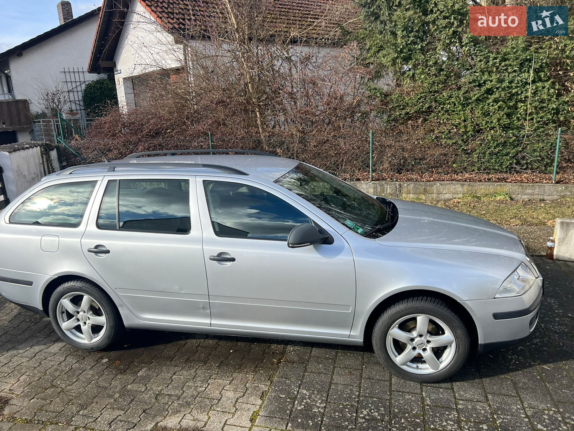 Skoda Octavia 2011 VIN TMBJA21Z3C2074788 фото оголошення 2 з 45