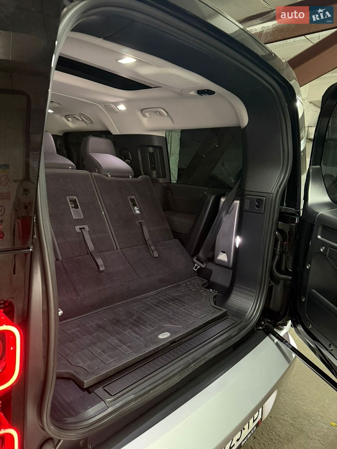 Land Rover Defender 2022 VIN SALEA8BW7P2182094 фото оголошення 40 з 45