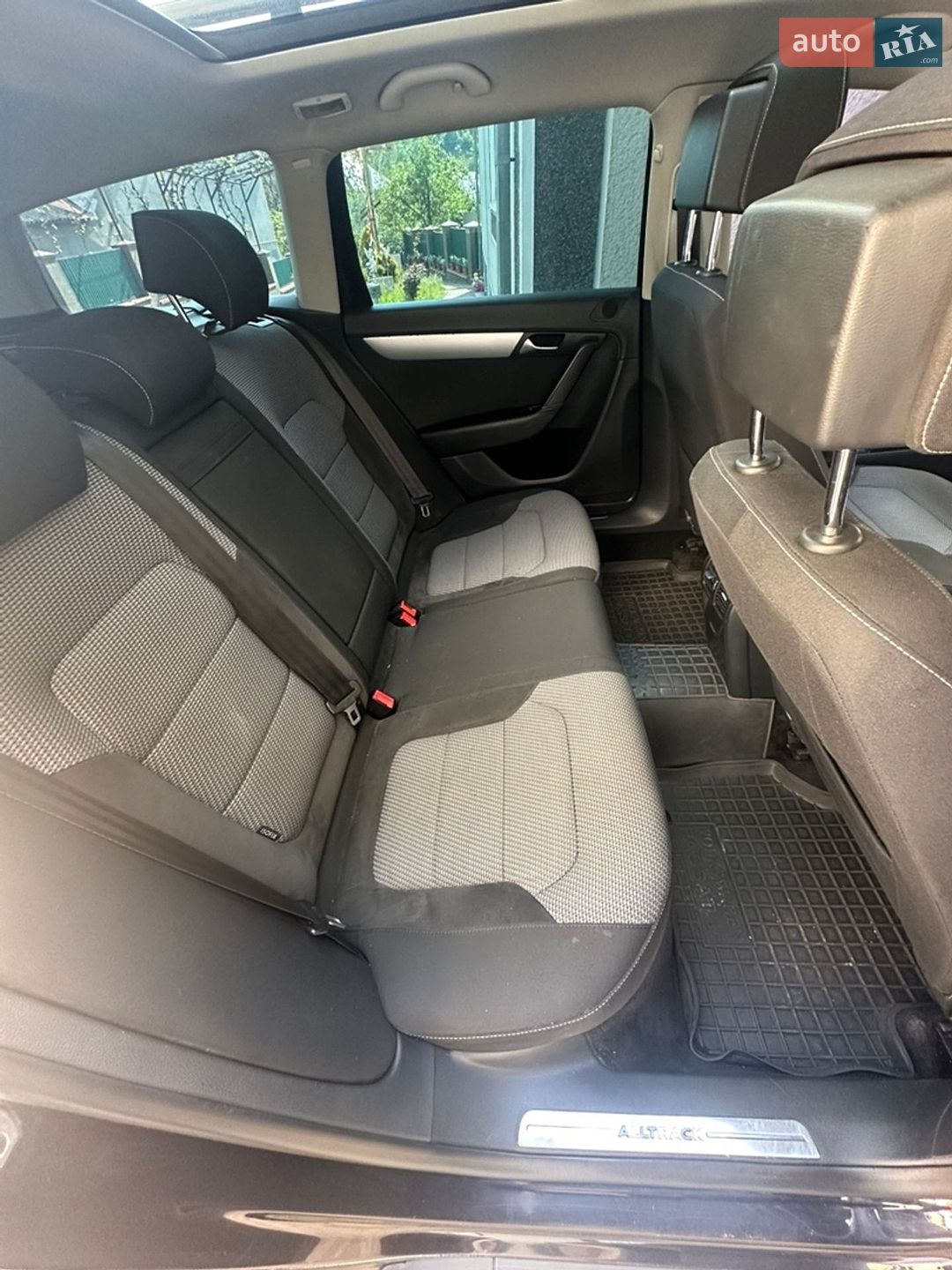 Volkswagen Passat 2012 VIN WVWZZZ3CZDE066688 фото оголошення 13 з 16