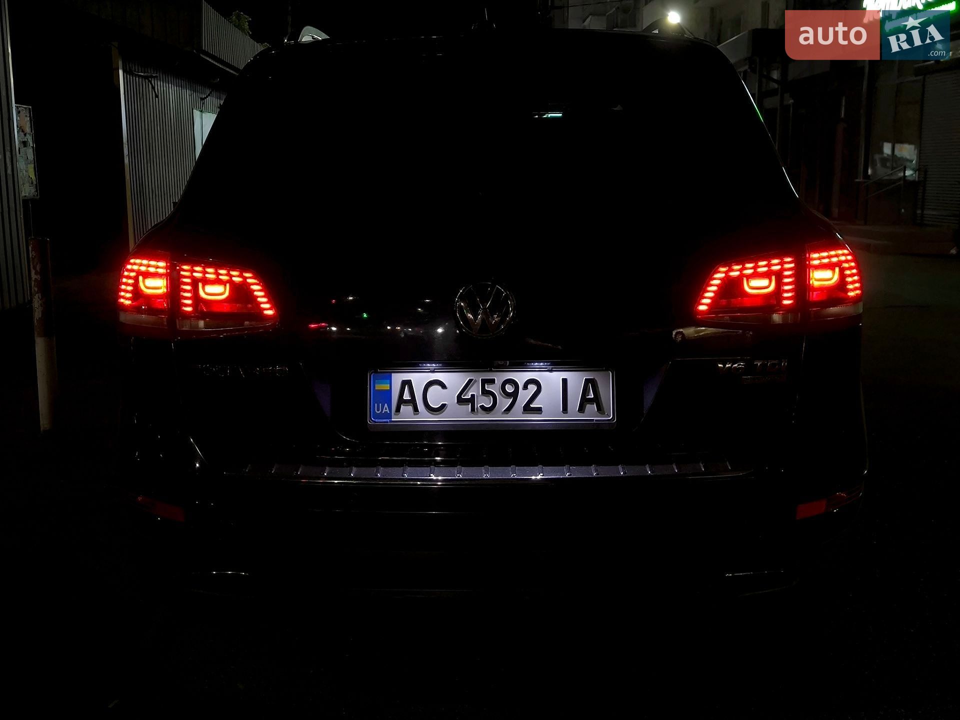 Volkswagen Touareg 2014 VIN WVGZZZ7PZED044873 фото оголошення 35 з 193